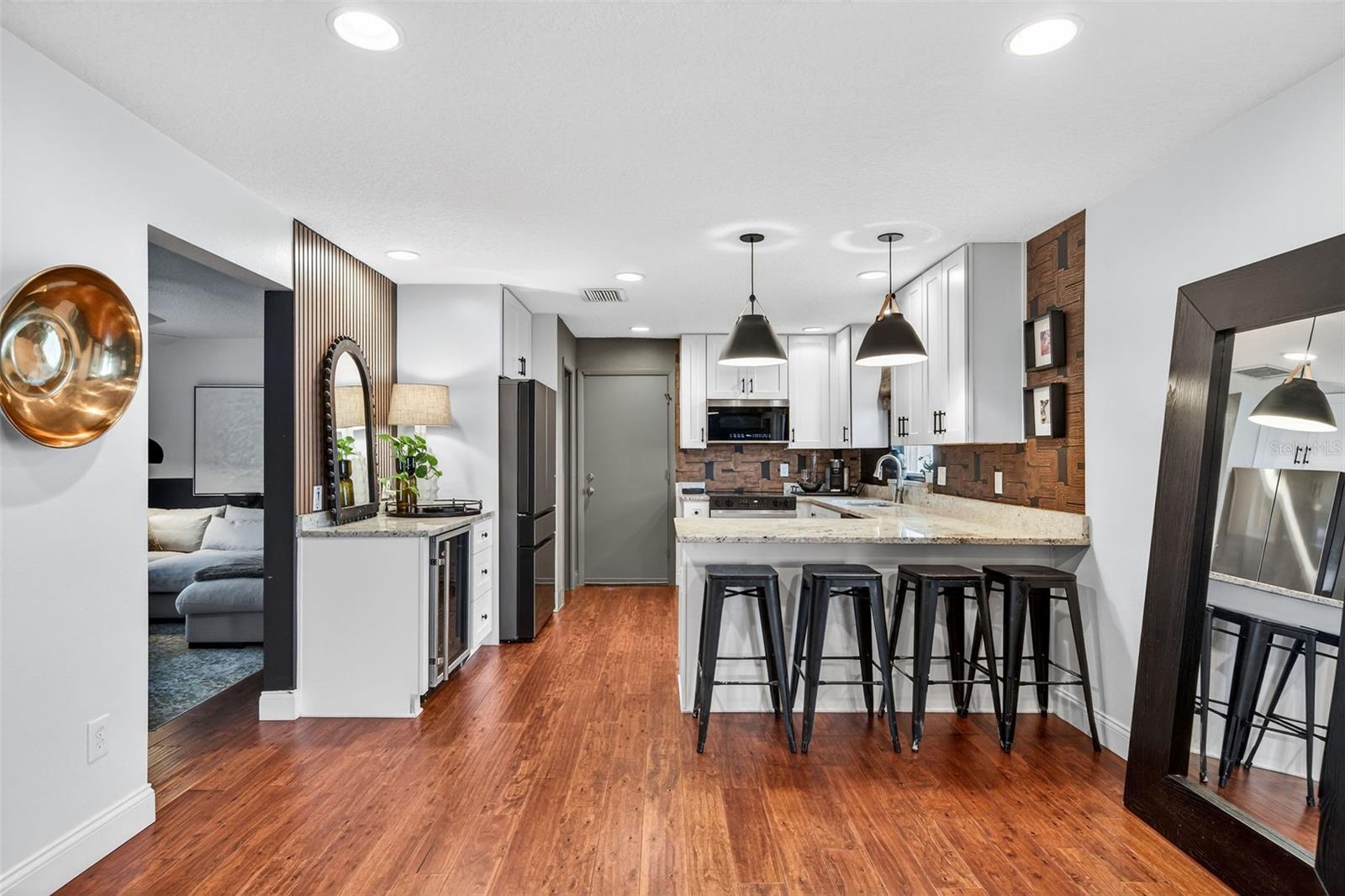 1523 EASTIN AVE, ORLANDO, FL, 32804