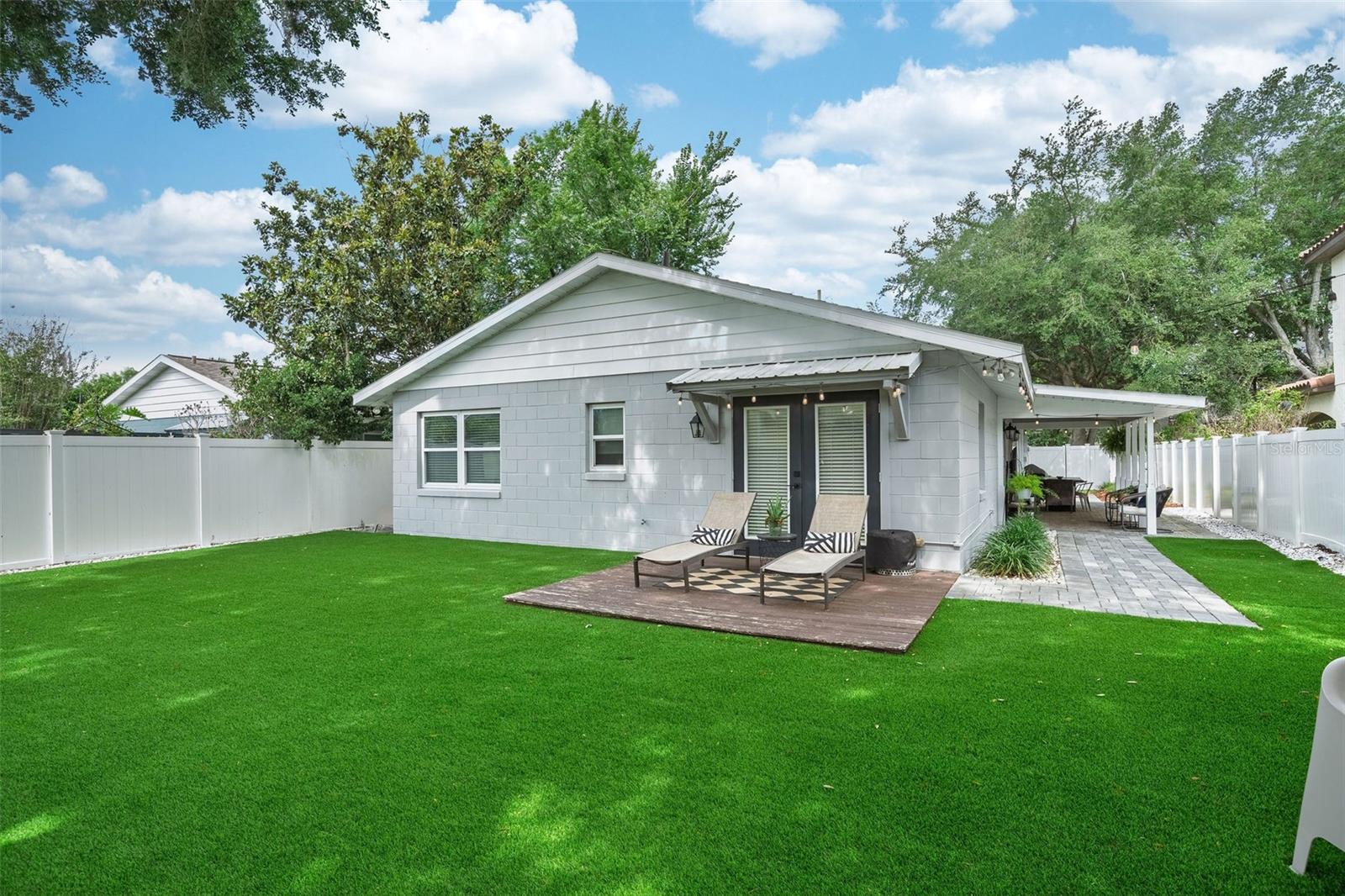 1523 EASTIN AVE, ORLANDO, FL, 32804
