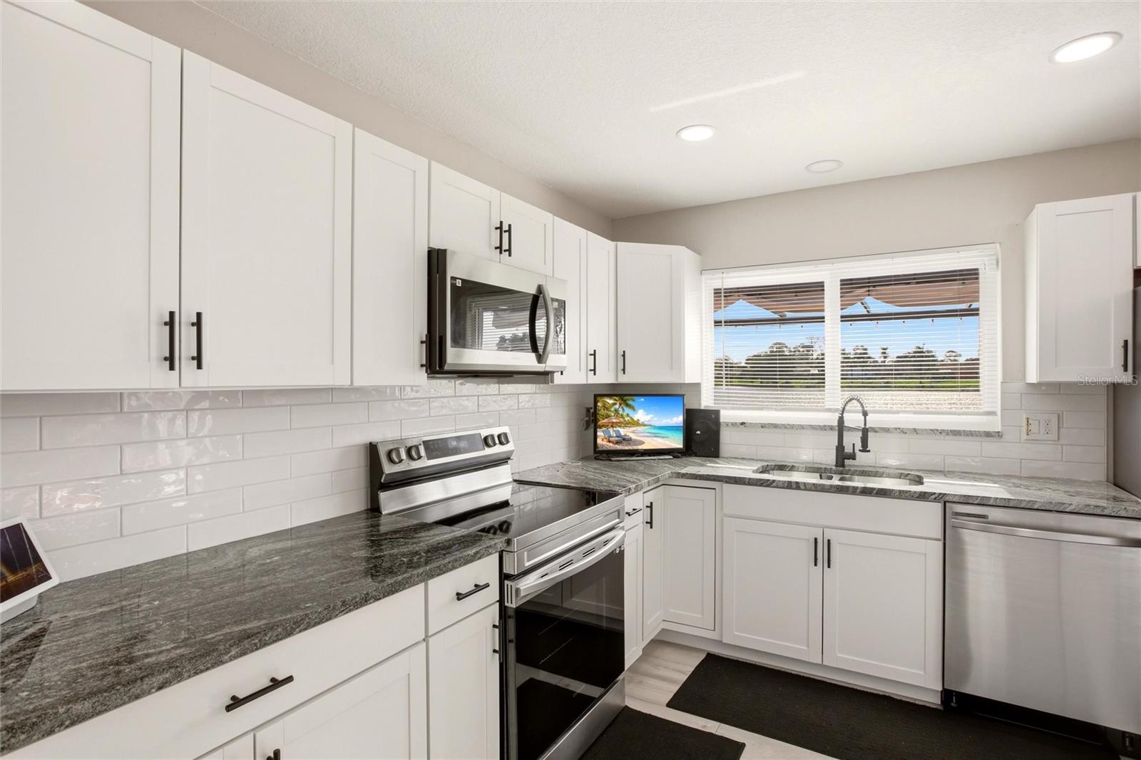 5600 LINGLE ST, NORTH PORT, FL, 34287
