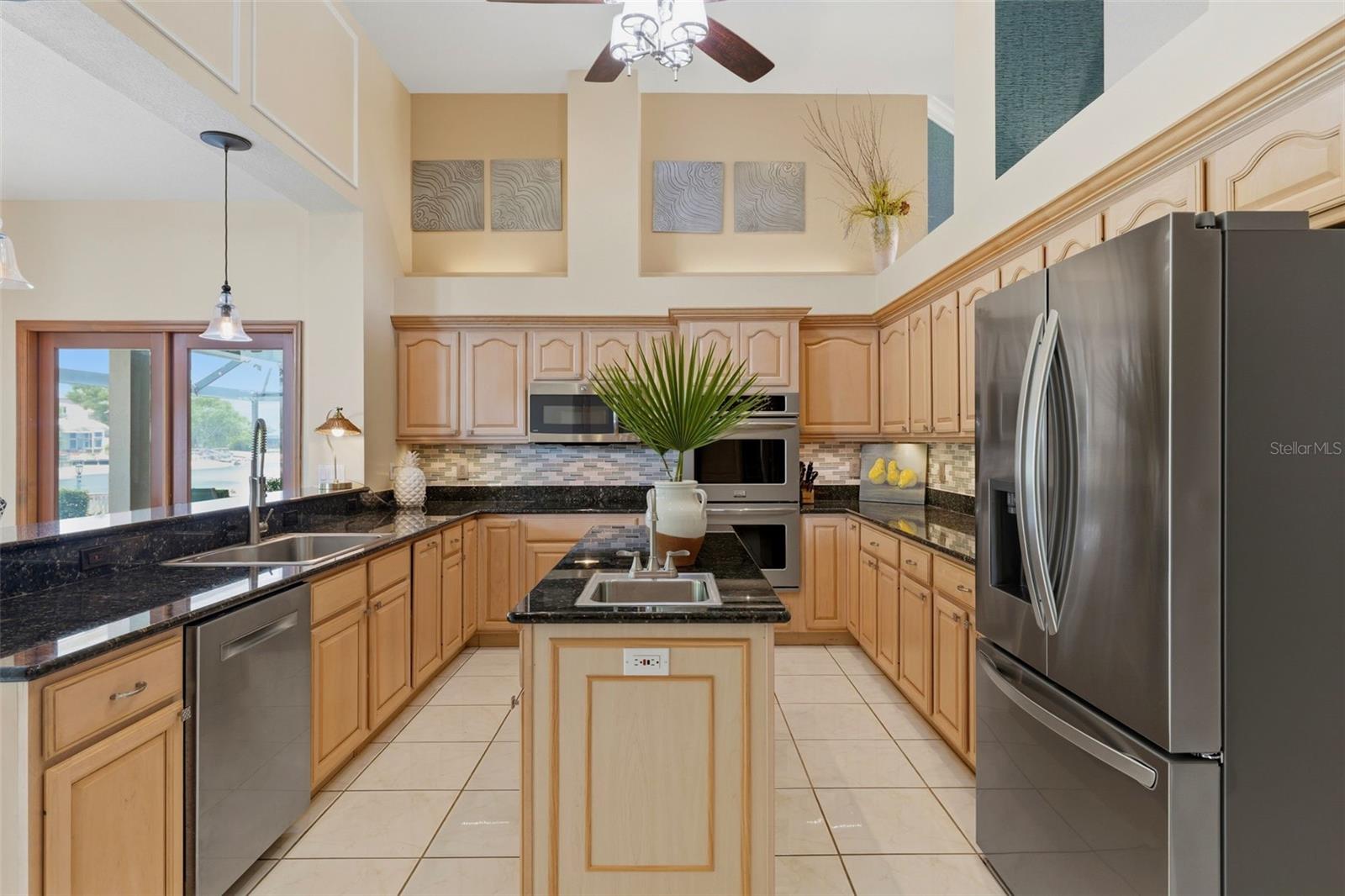 17912 SAINT CROIX ISLE DR, TAMPA, FL, 33647