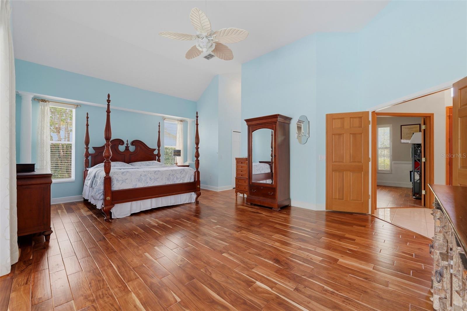 17912 SAINT CROIX ISLE DR, TAMPA, FL, 33647