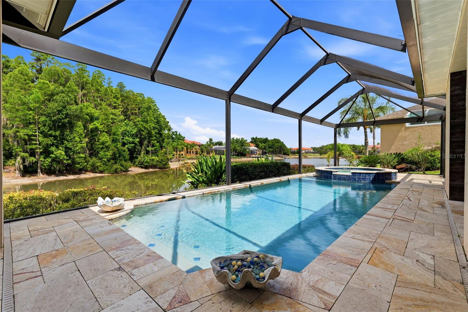 17912 SAINT CROIX ISLE DR, TAMPA, FL, 33647
