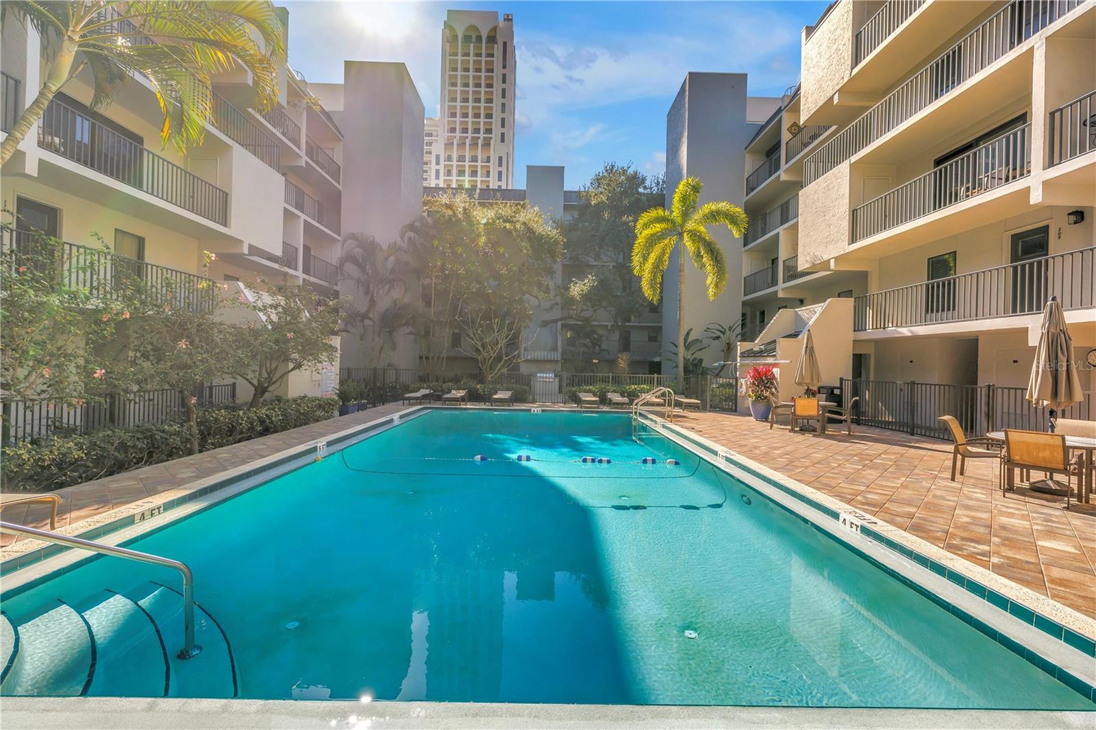 105 4TH AVE NE #220, ST PETERSBURG, FL, 33701