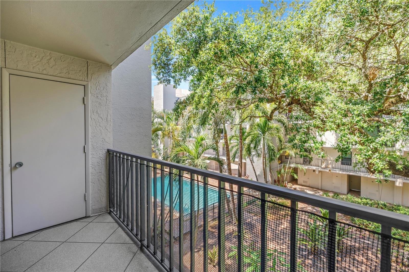105 4TH AVE NE #220, ST PETERSBURG, FL, 33701