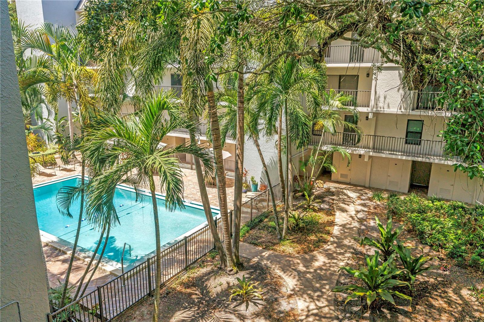 105 4TH AVE NE #220, ST PETERSBURG, FL, 33701