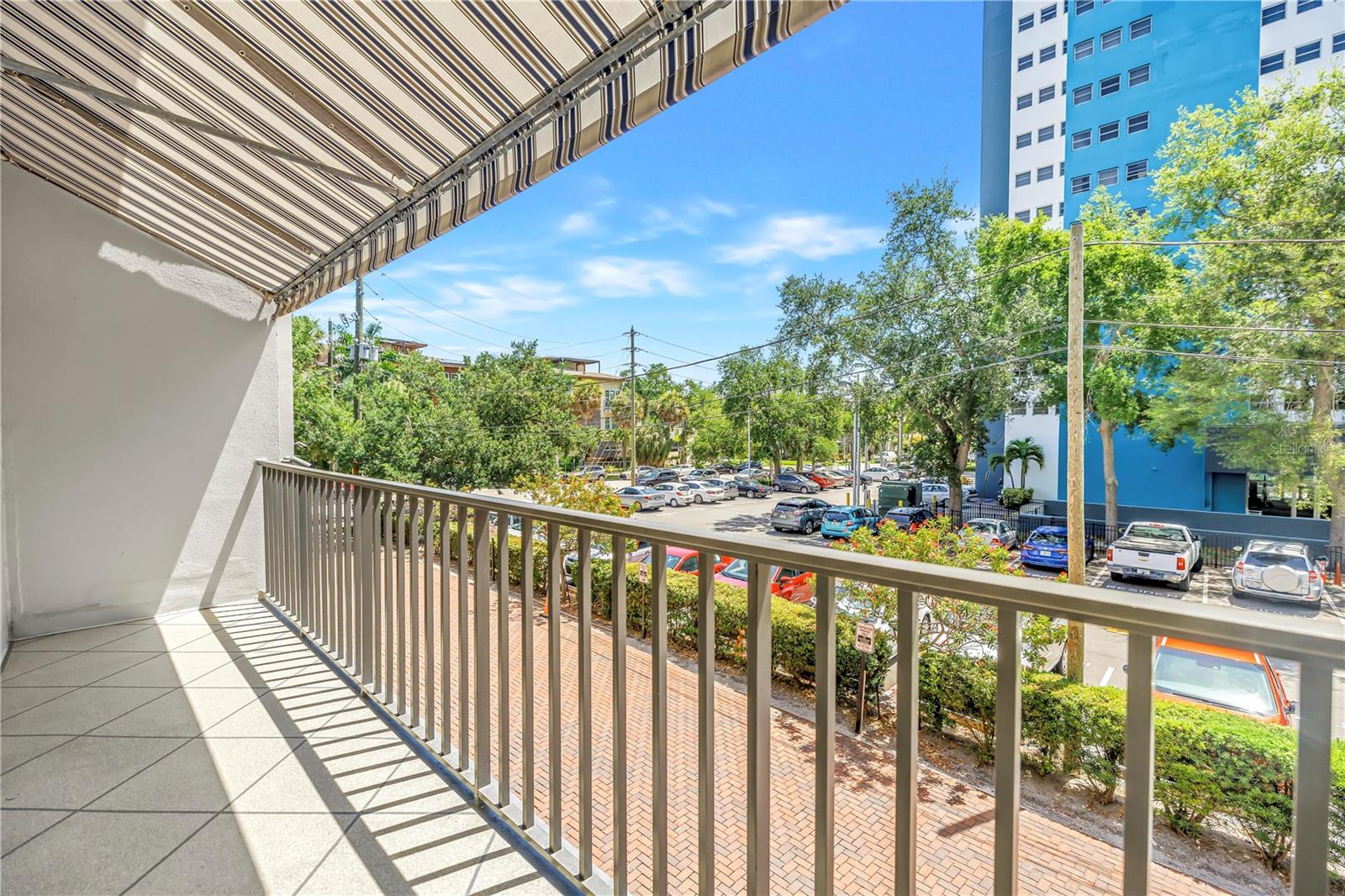 105 4TH AVE NE #220, ST PETERSBURG, FL, 33701