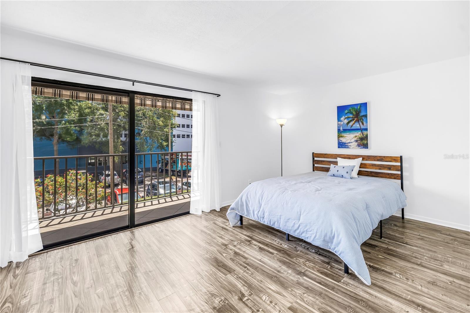 105 4TH AVE NE #220, ST PETERSBURG, FL, 33701