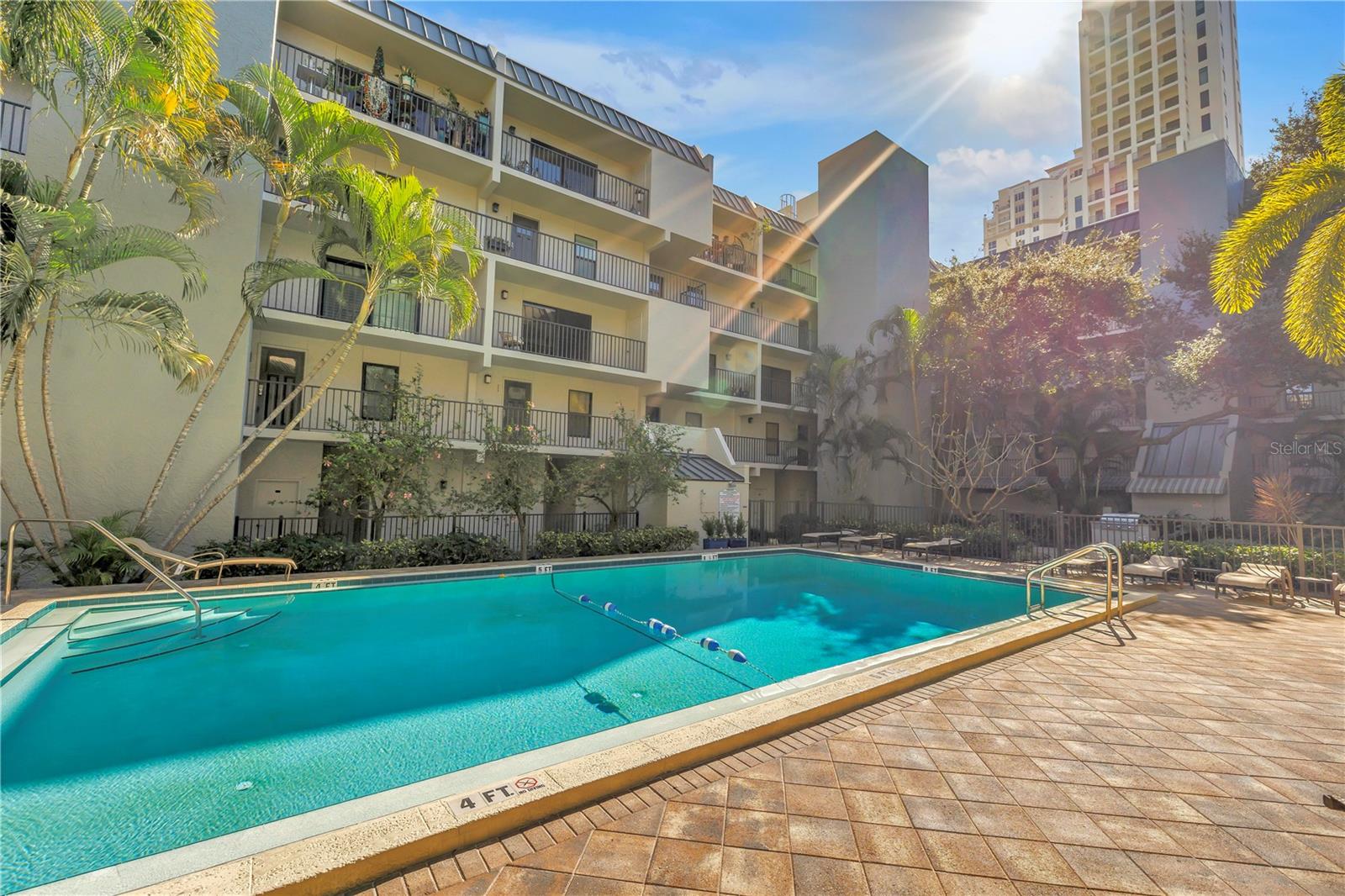 105 4TH AVE NE #220, ST PETERSBURG, FL, 33701
