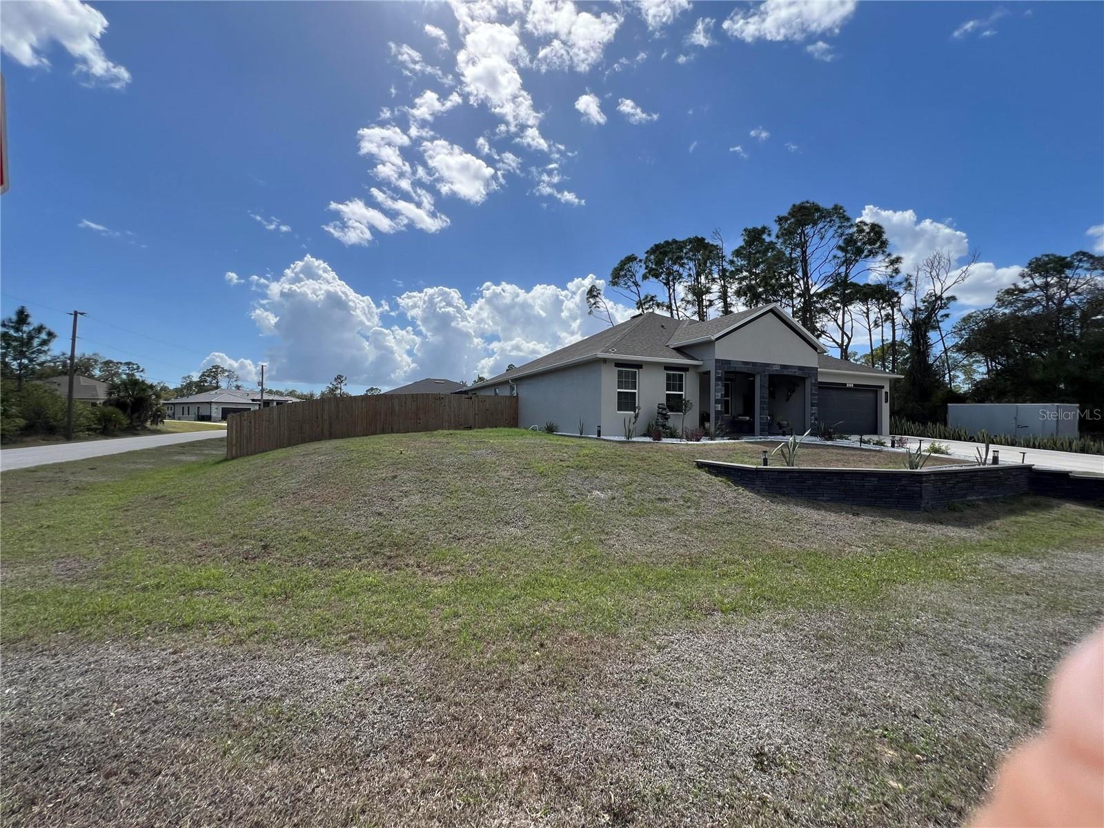 2595 HAGOPLAN LN, NORTH PORT, FL, 34288
