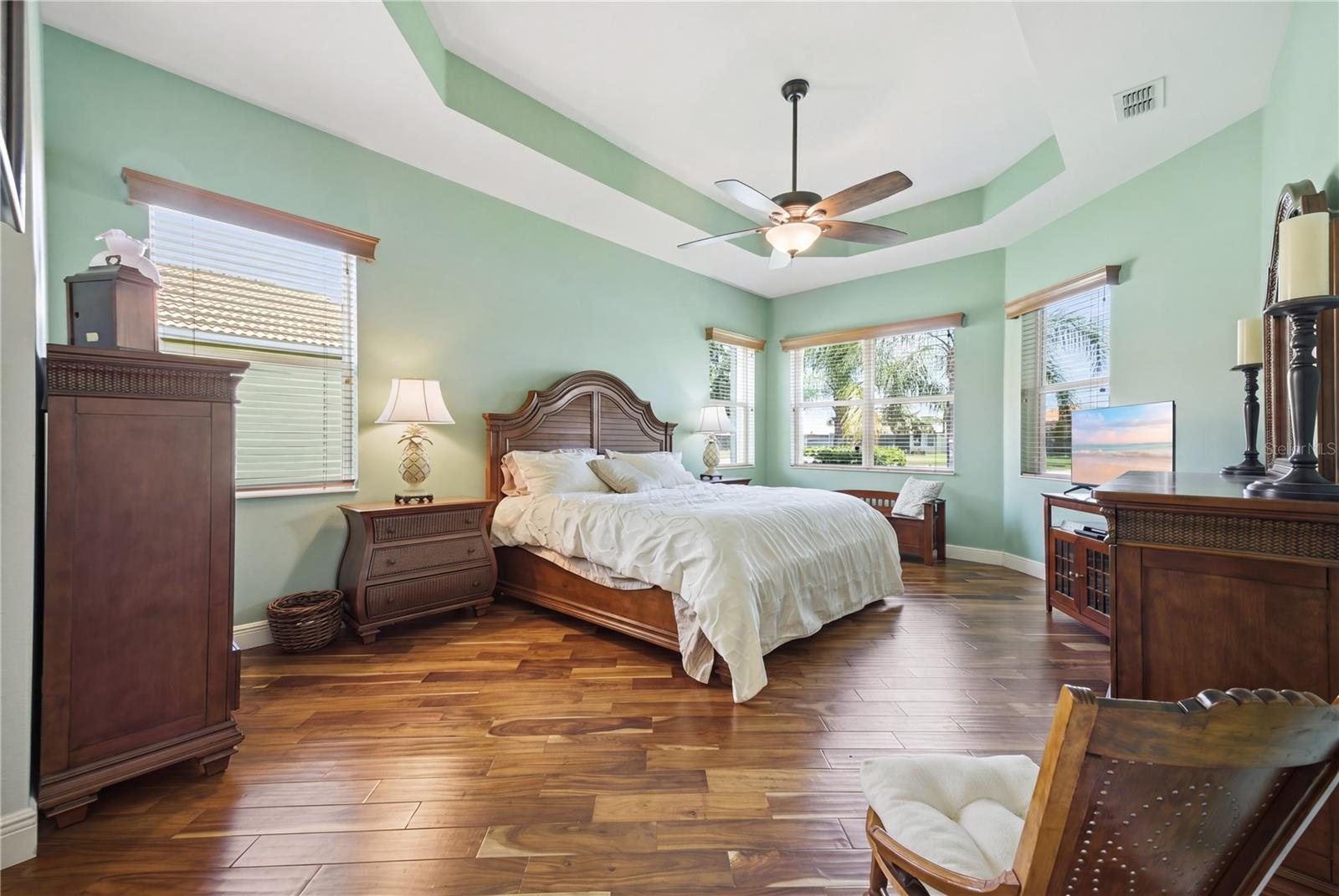 16239 CAPE CORAL DR, WIMAUMA, FL, 33598