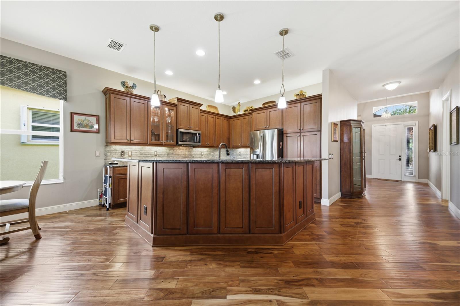 16239 CAPE CORAL DR, WIMAUMA, FL, 33598