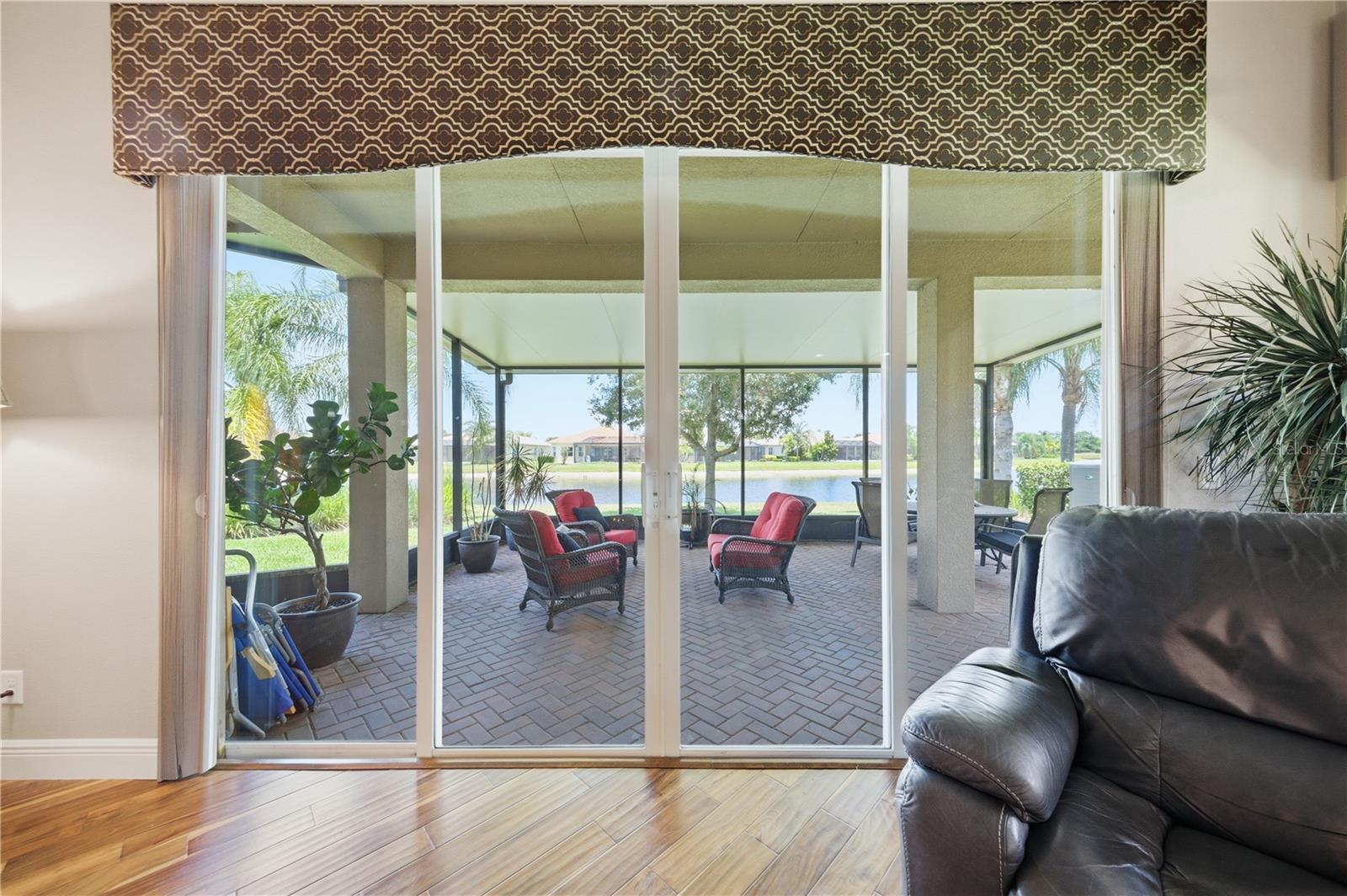 16239 CAPE CORAL DR, WIMAUMA, FL, 33598
