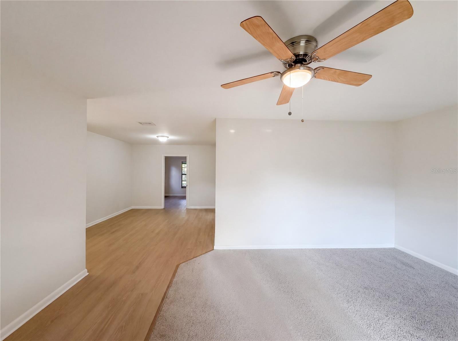 103 S KINGSWAY RD, SEFFNER, FL, 33584