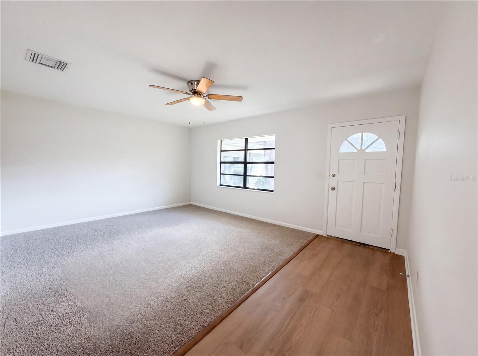 103 S KINGSWAY RD, SEFFNER, FL, 33584