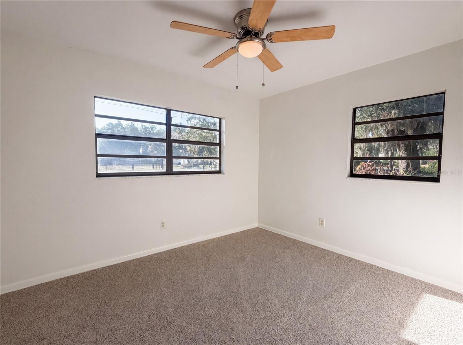 103 S KINGSWAY RD, SEFFNER, FL, 33584