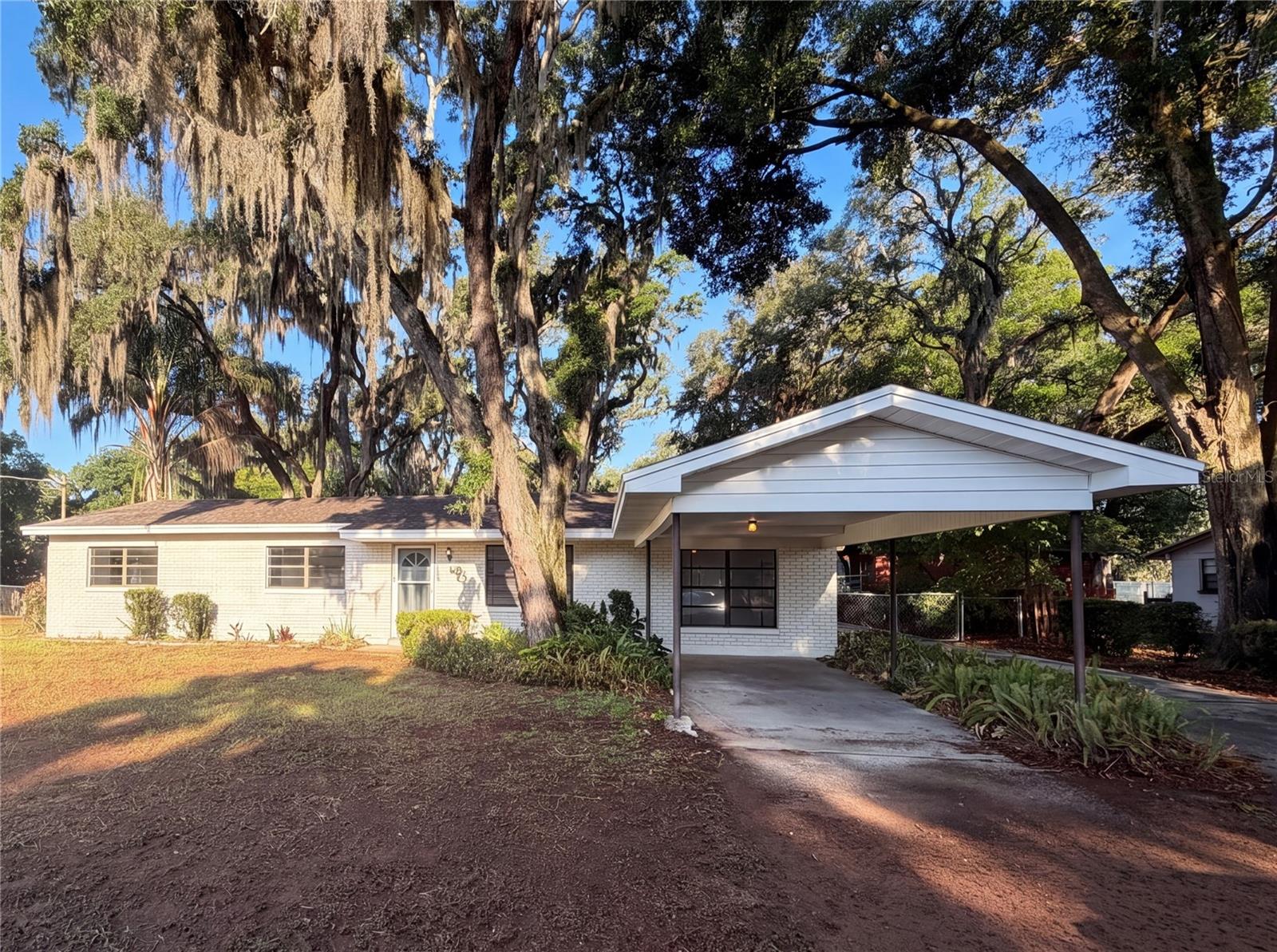103 S KINGSWAY RD, SEFFNER, FL, 33584