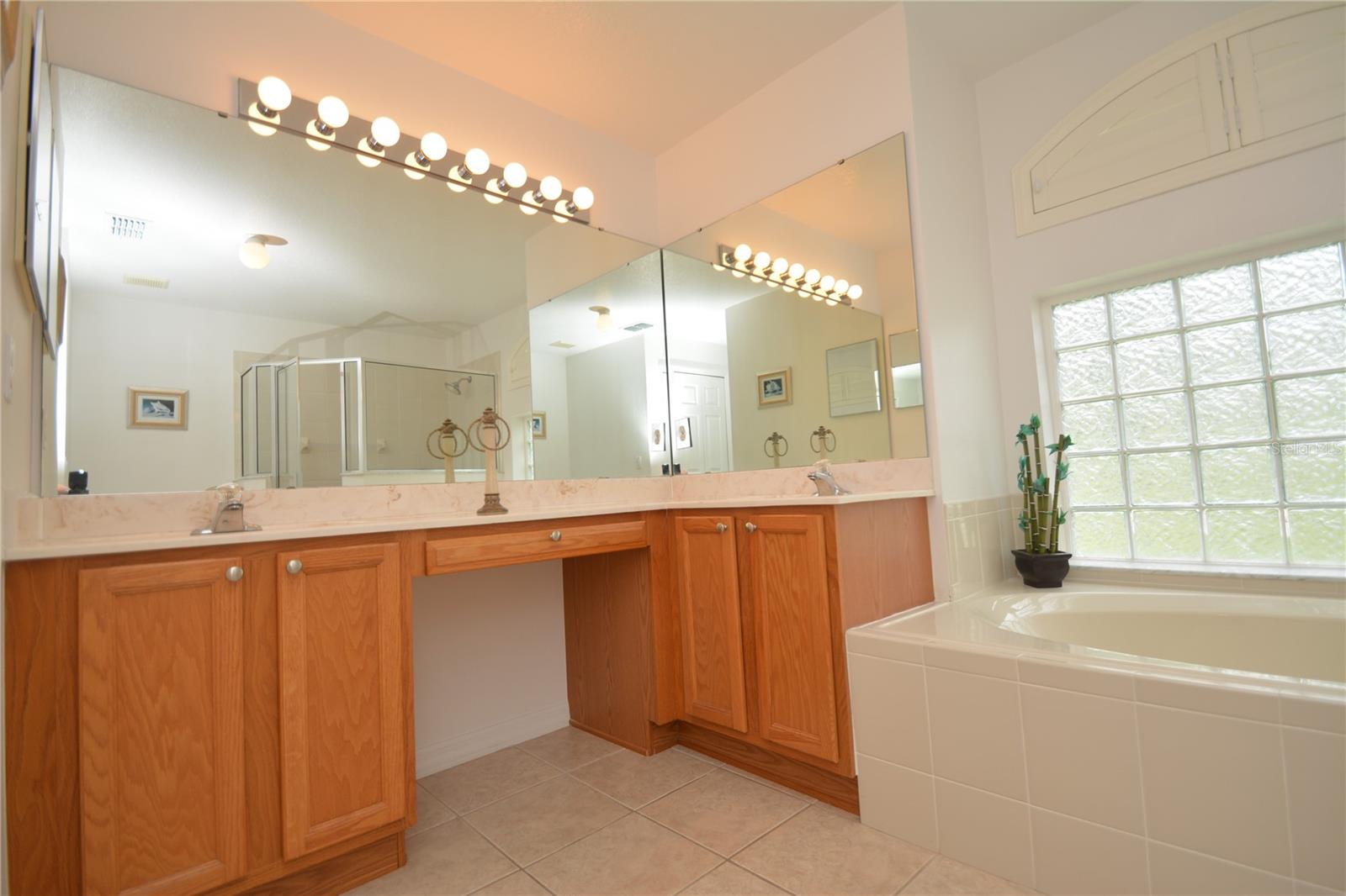 192 PINE GROVE DR, PALM COAST, FL, 32164