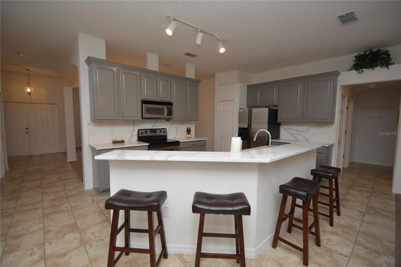 192 PINE GROVE DR, PALM COAST, FL, 32164