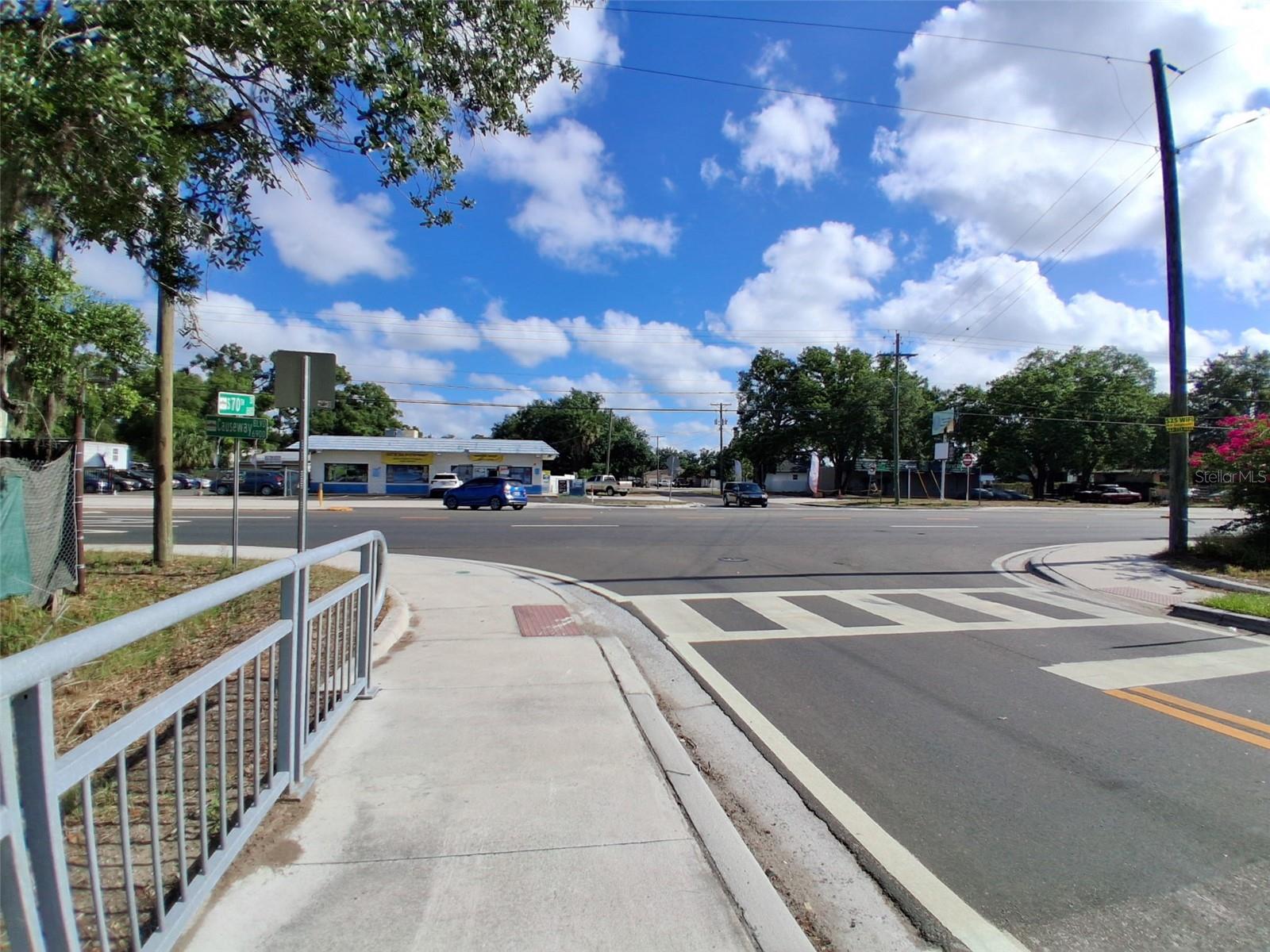 7001 CAUSEWAY BLVD, TAMPA, FL, 33619