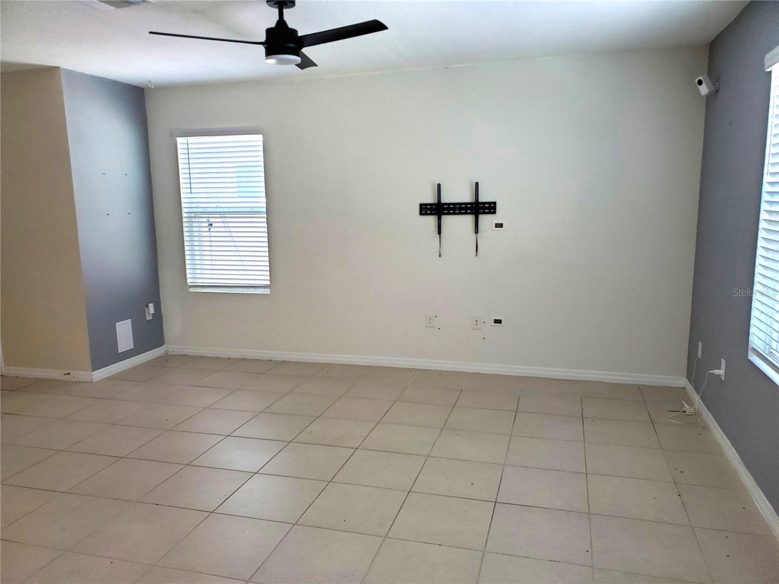 32871 BROOKS HAWK LN, WESLEY CHAPEL, FL, 33543