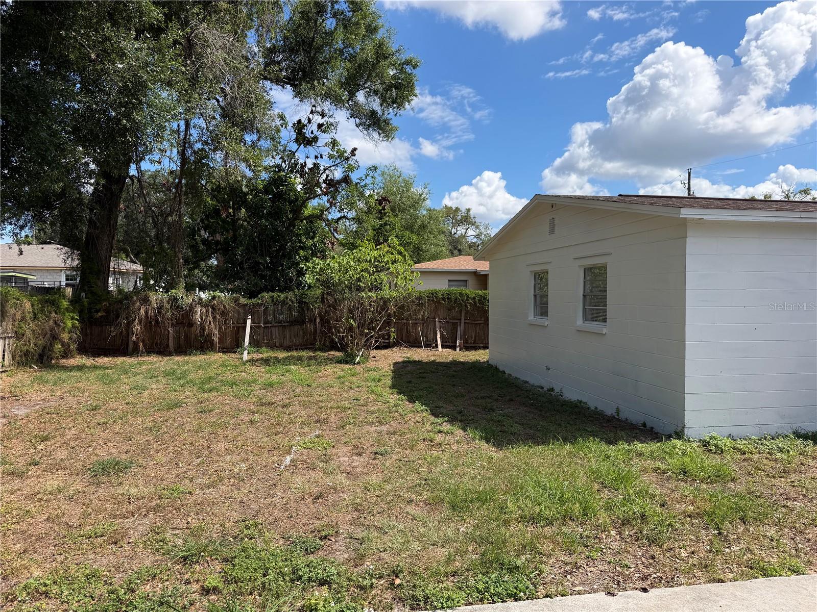 4414 BOOKER T DR, TAMPA, FL, 33610