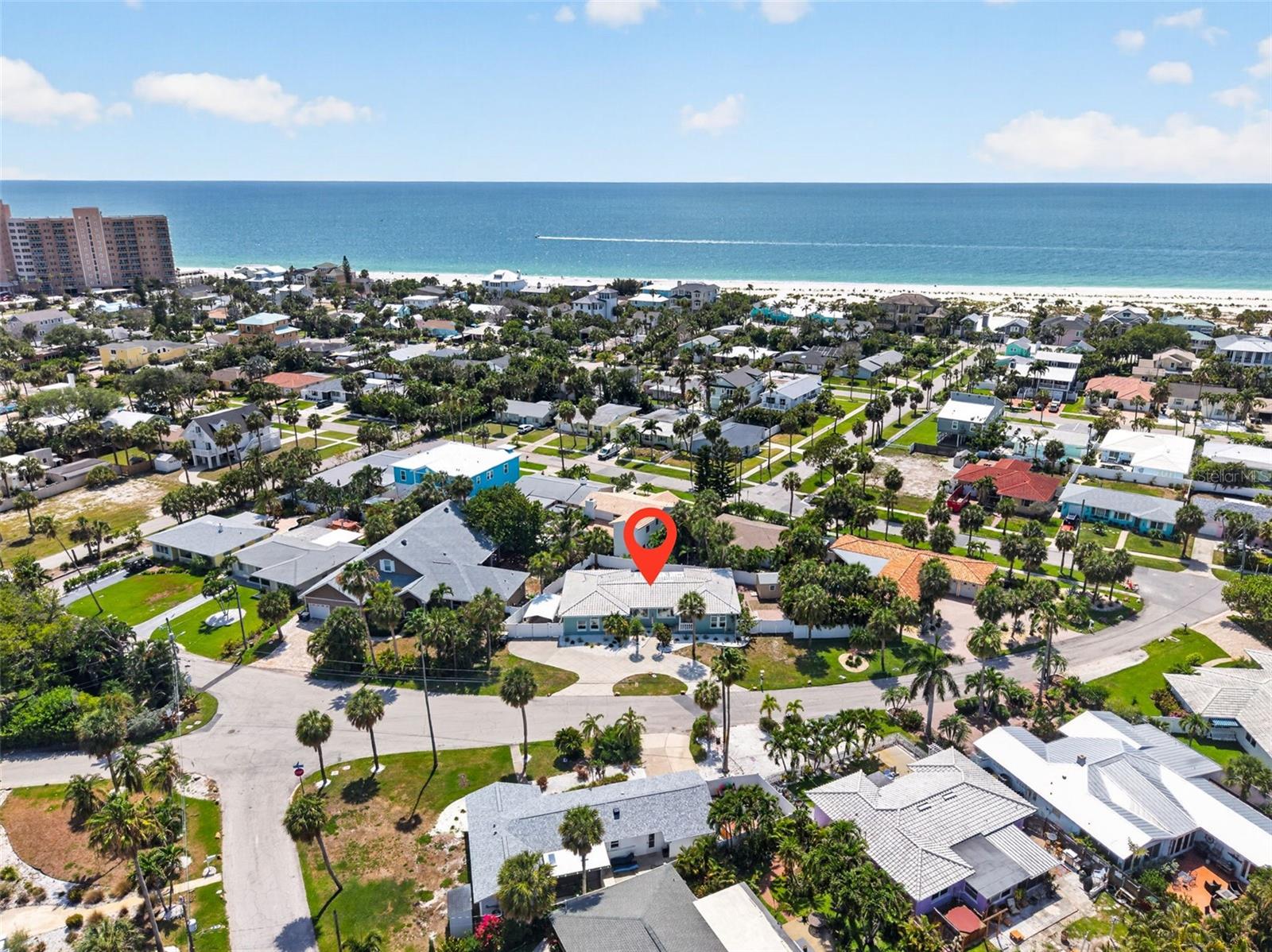 976 NARCISSUS AVE, CLEARWATER BEACH, FL, 33767