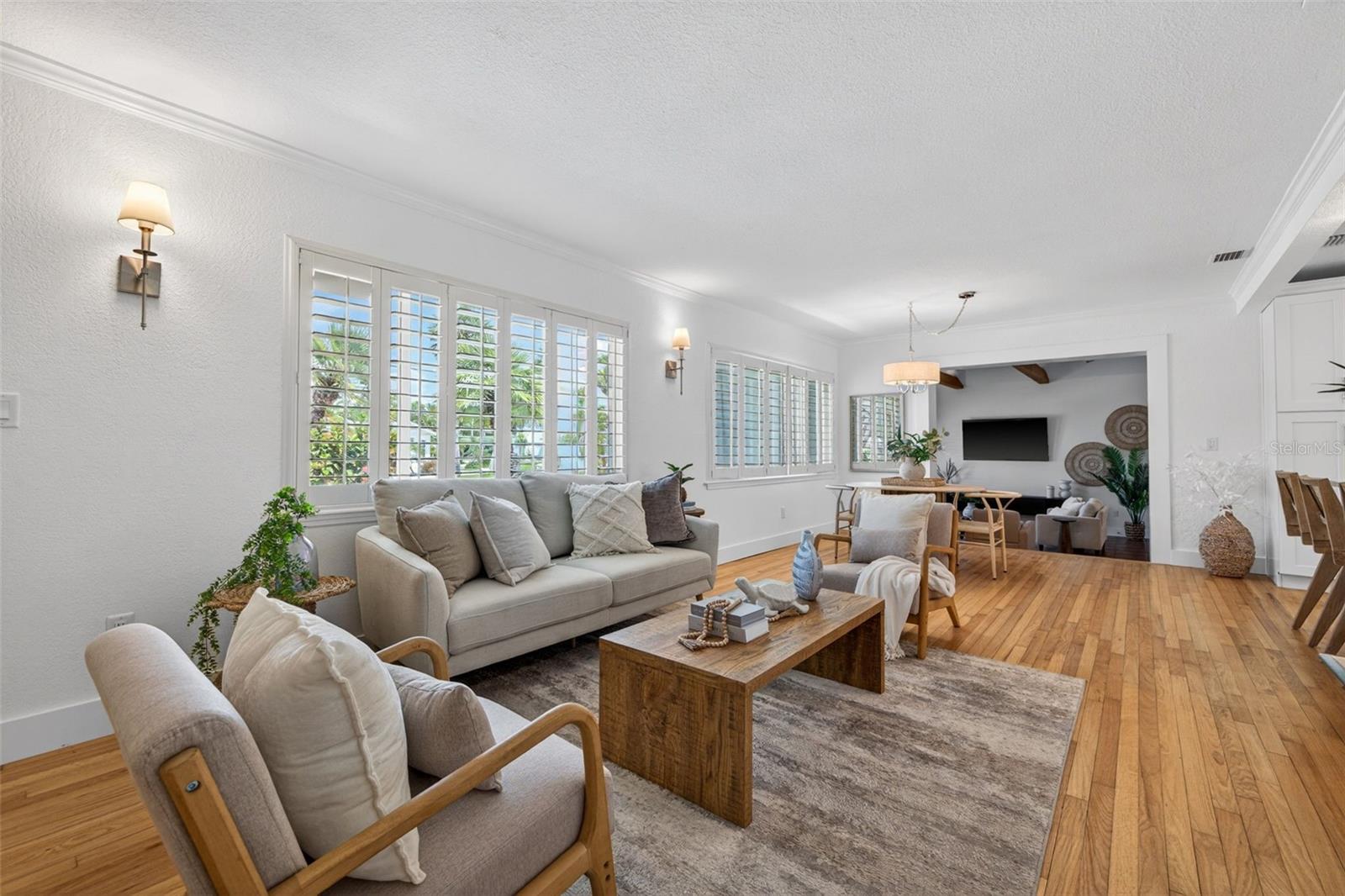 976 NARCISSUS AVE, CLEARWATER BEACH, FL, 33767