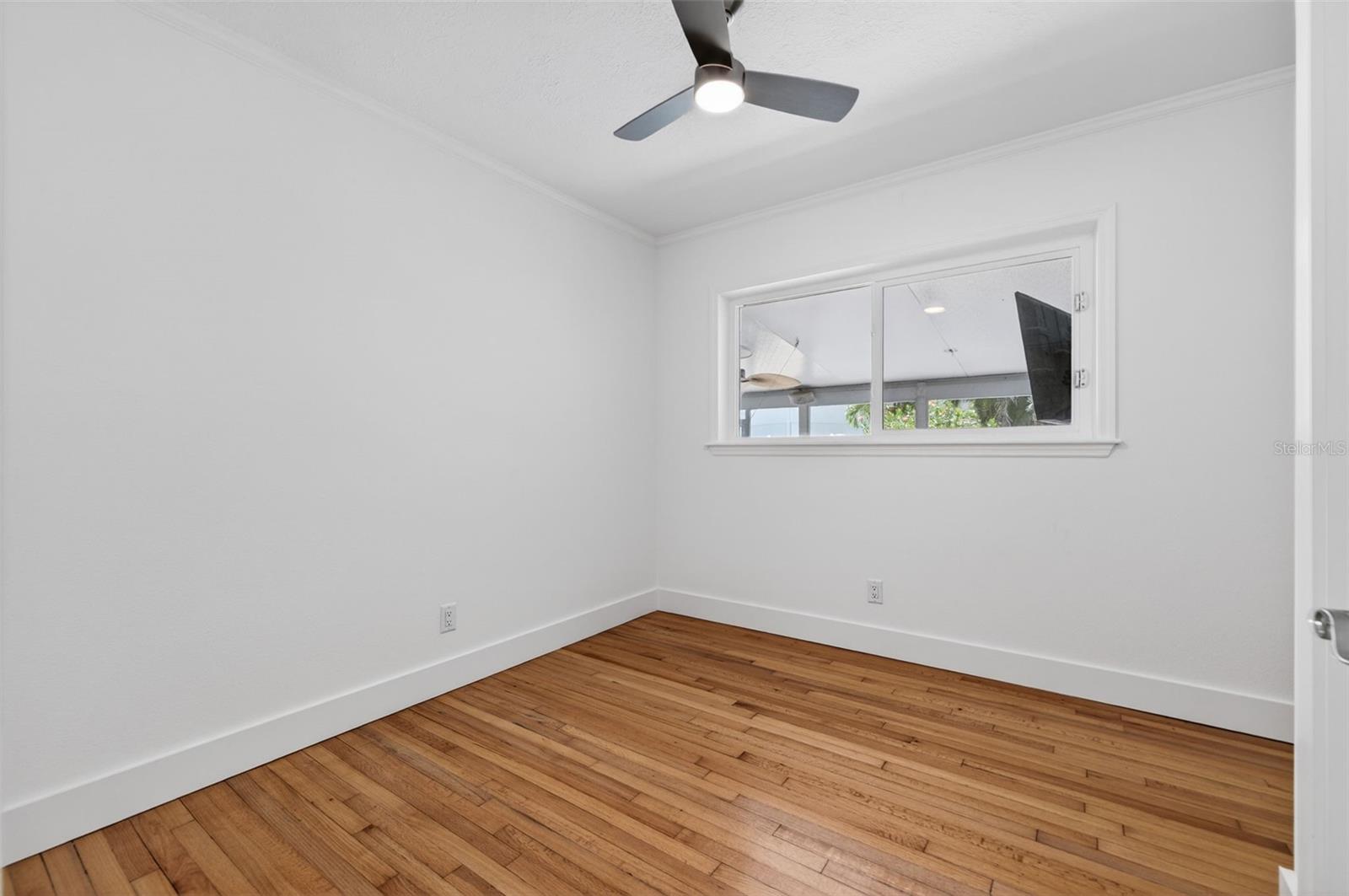 976 NARCISSUS AVE, CLEARWATER BEACH, FL, 33767