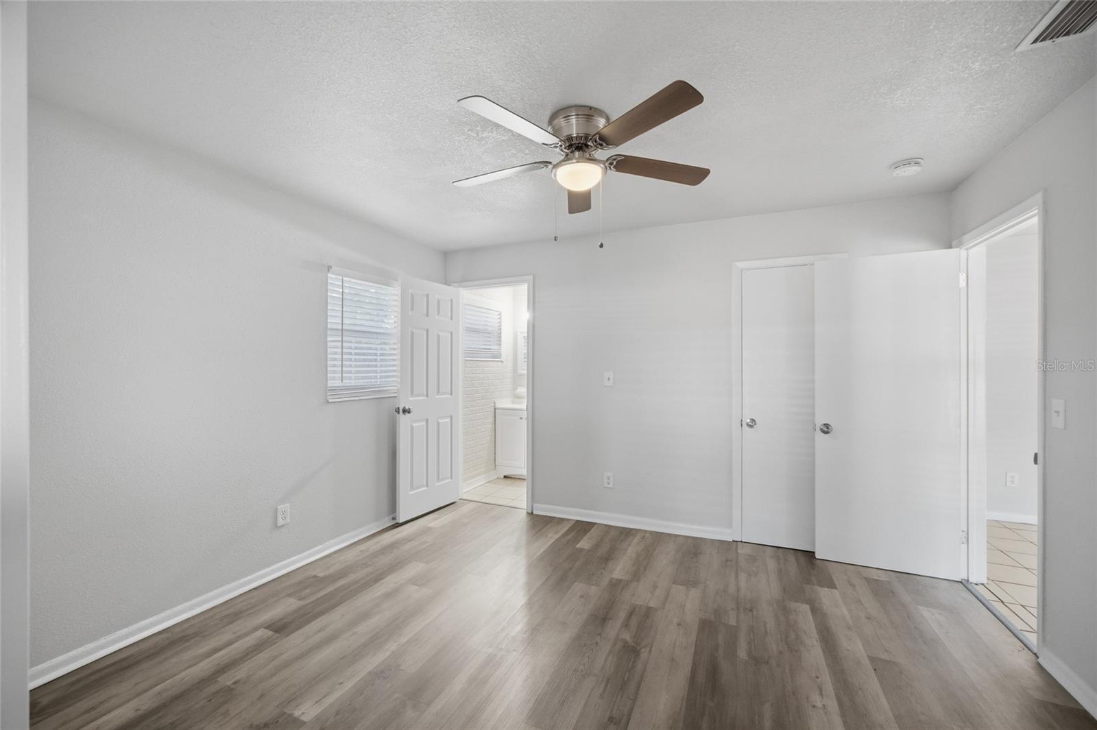 7102 DELLWOOD DR, TAMPA, FL, 33619