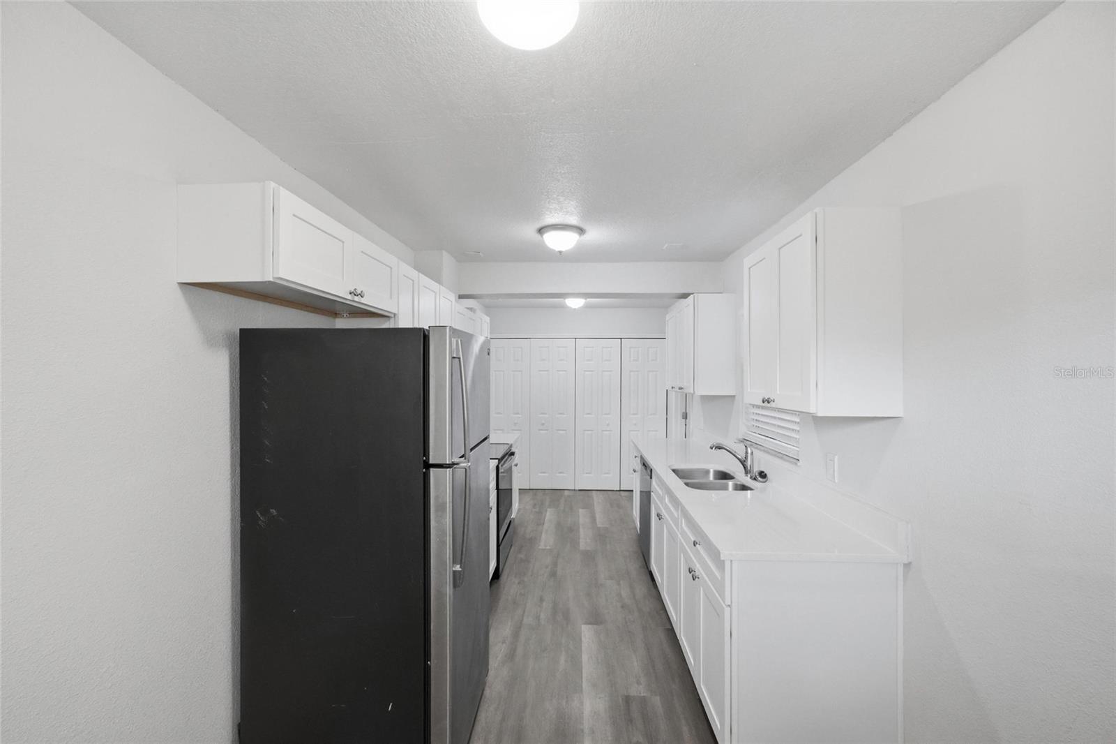 7102 DELLWOOD DR, TAMPA, FL, 33619