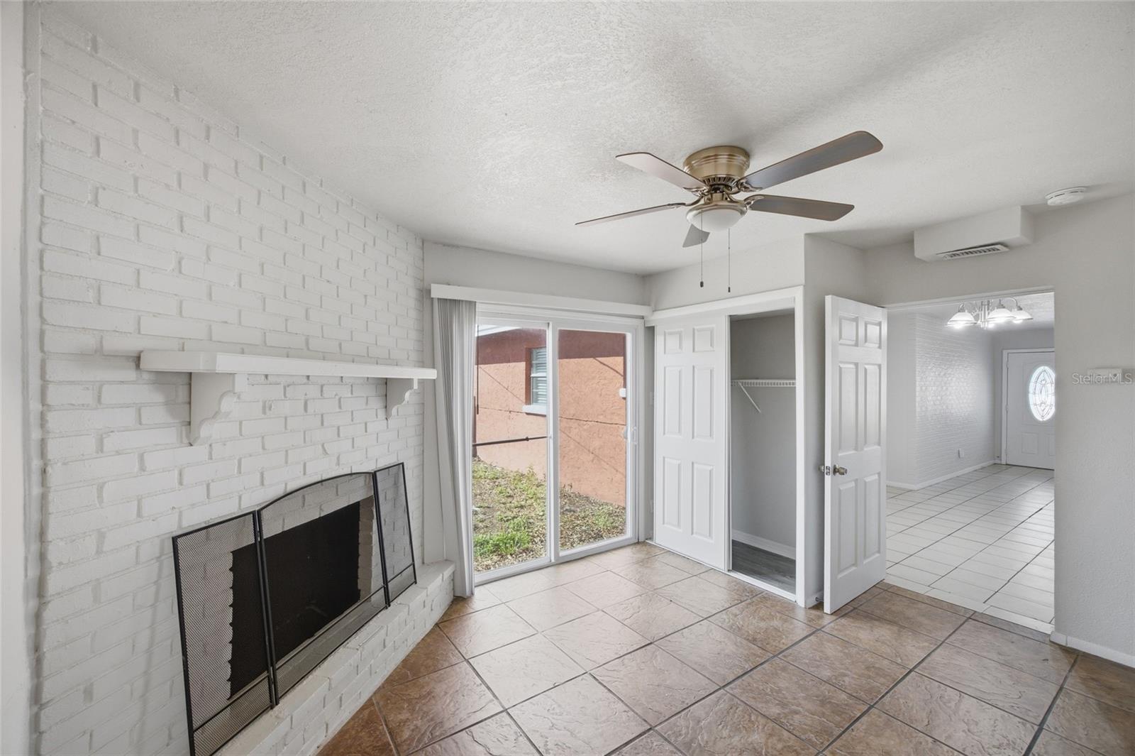 7102 DELLWOOD DR, TAMPA, FL, 33619