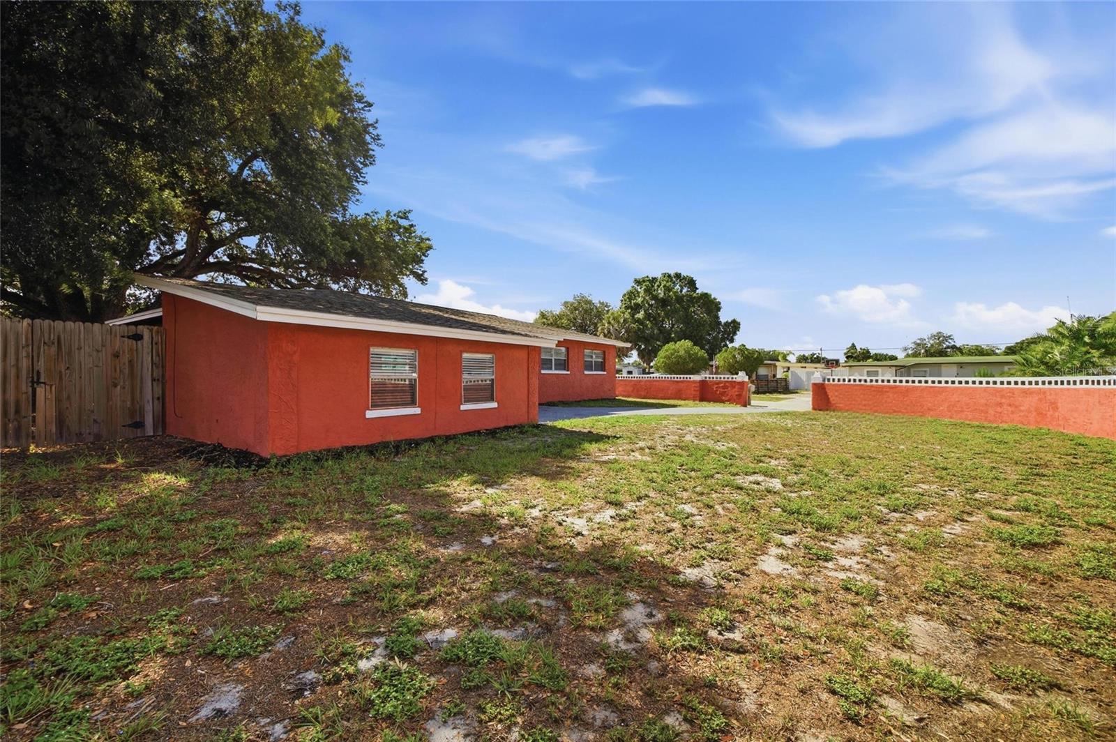 7102 DELLWOOD DR, TAMPA, FL, 33619