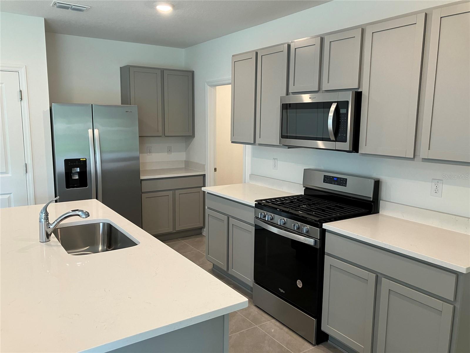 35694 KINSEY PT, ZEPHYRHILLS, FL, 33541