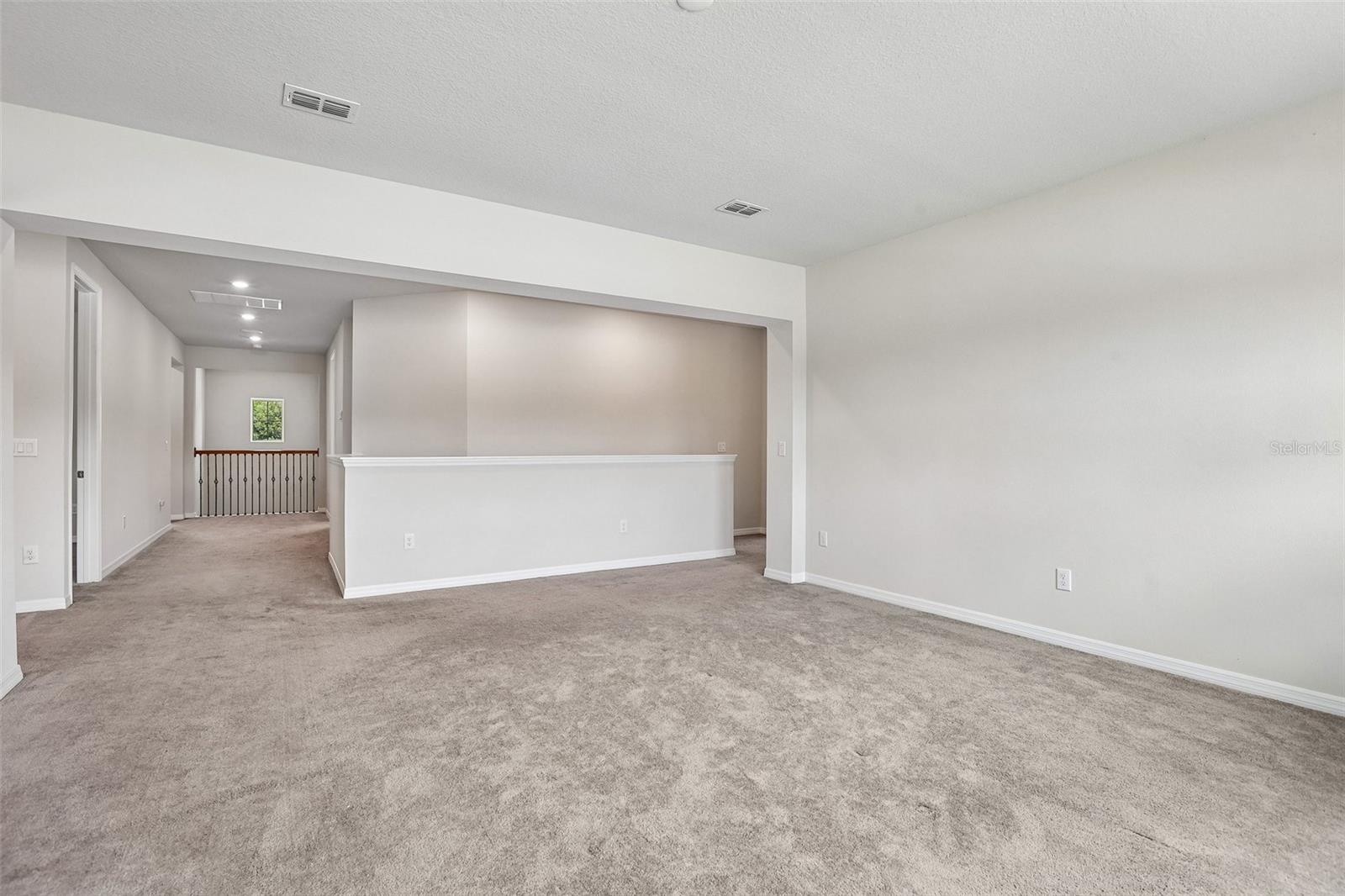 11032 SUNDRIFT DR, TAMPA, FL, 33647
