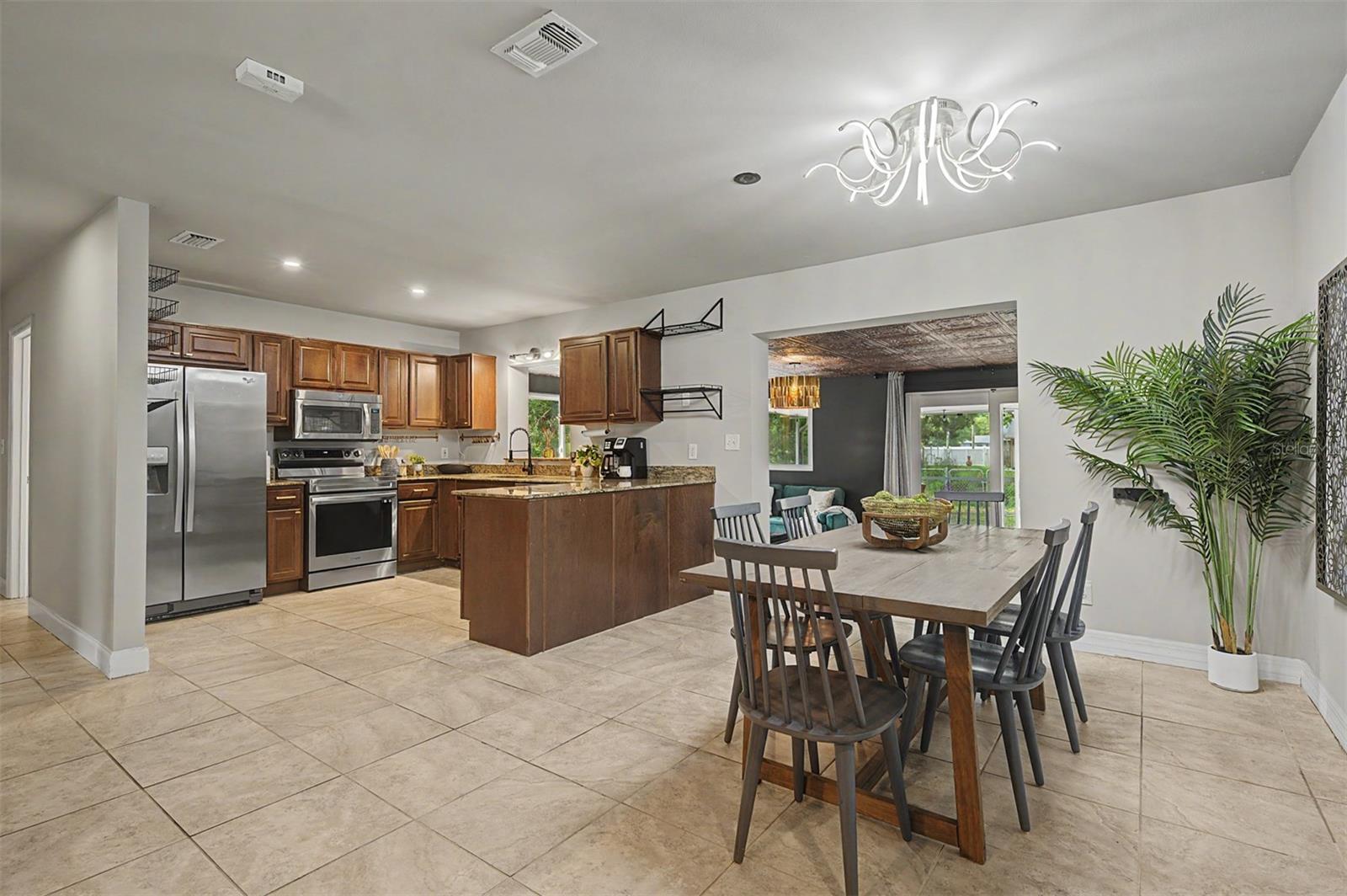 1405 JEN MA JO LN, LUTZ, FL, 33549