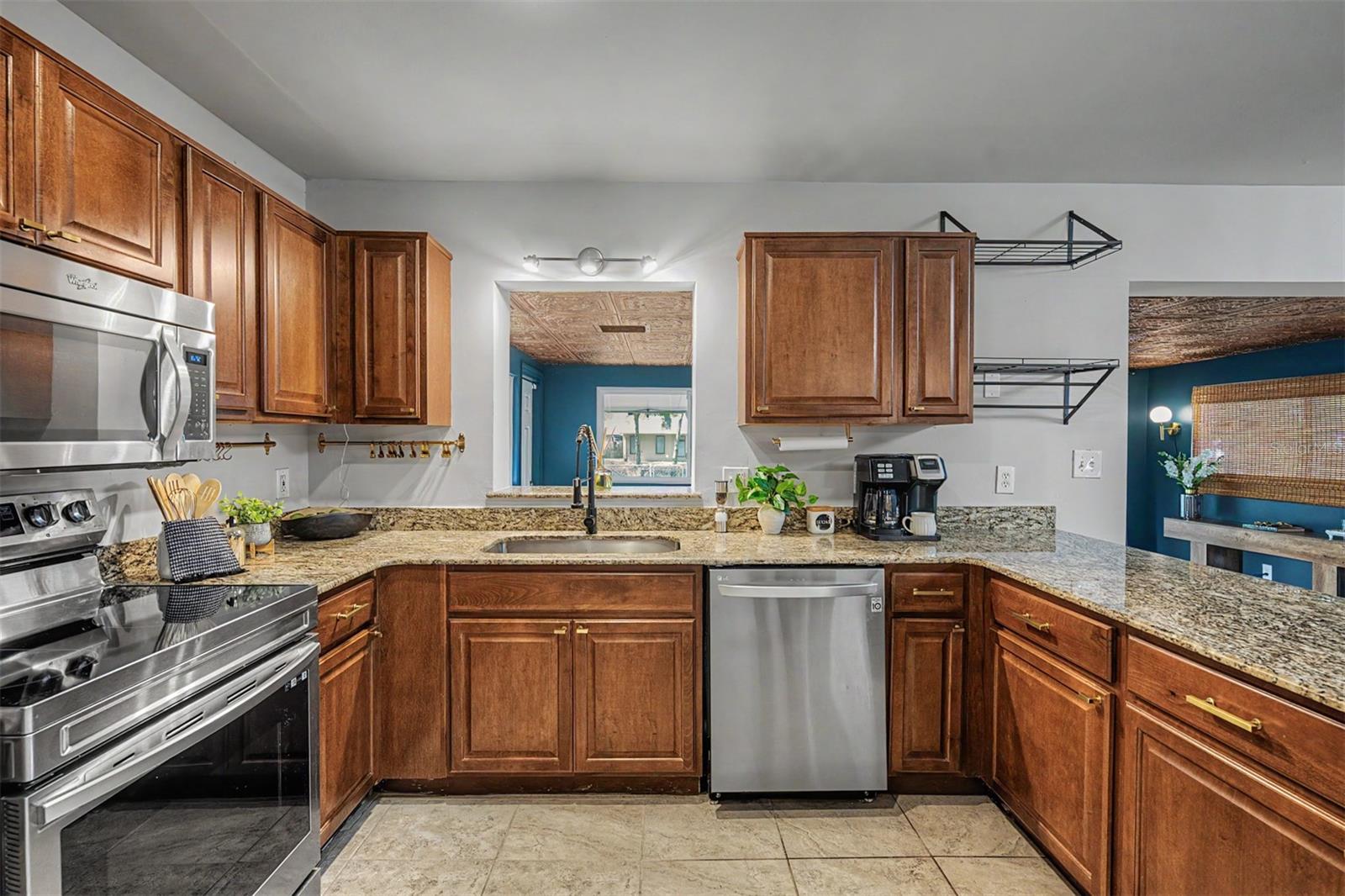 1405 JEN MA JO LN, LUTZ, FL, 33549
