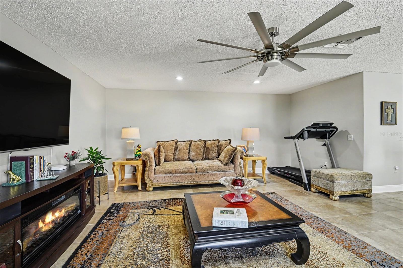 121 MAYFIELD DR, SANFORD, FL, 32771