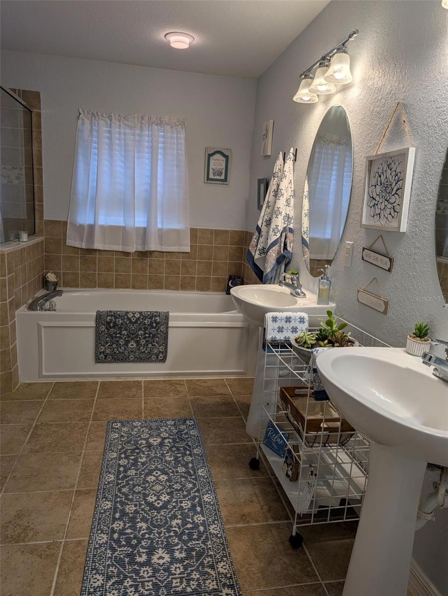 7083 SE 166TH AVE, OCKLAWAHA, FL, 32179
