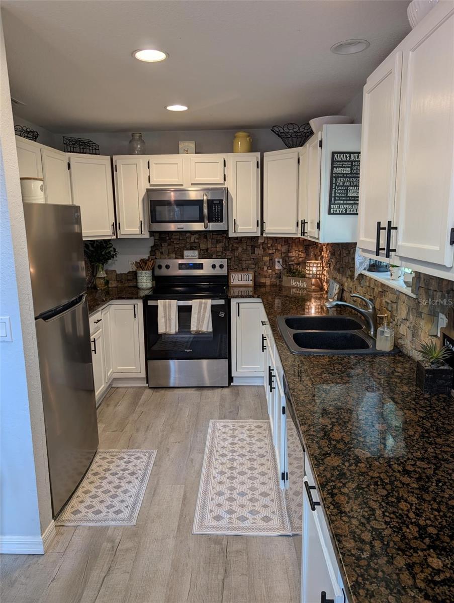 7083 SE 166TH AVE, OCKLAWAHA, FL, 32179