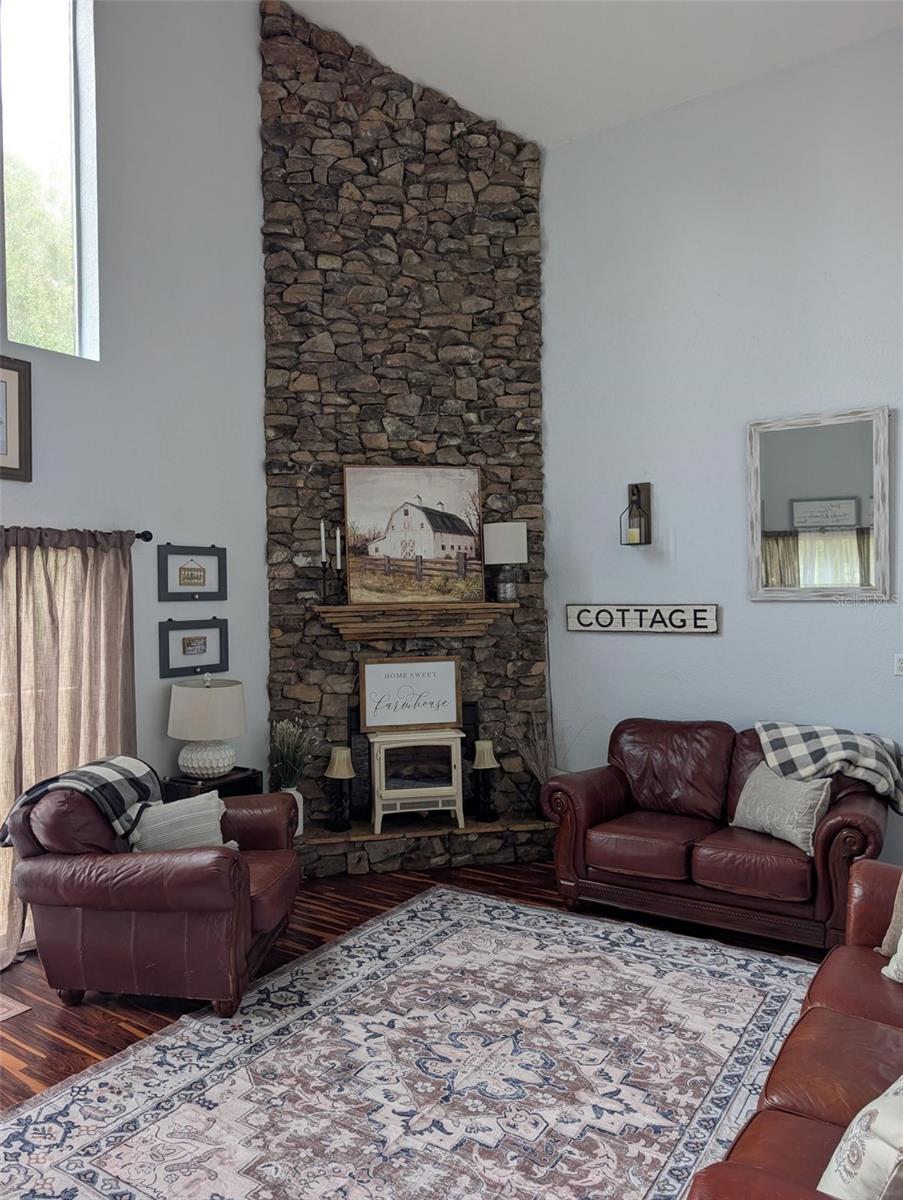 7083 SE 166TH AVE, OCKLAWAHA, FL, 32179