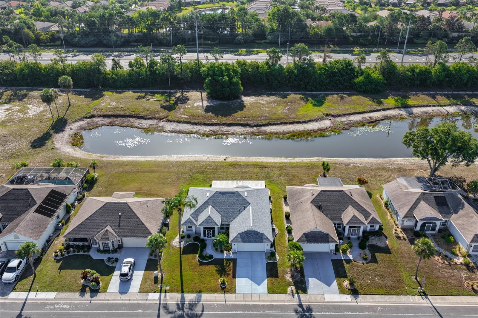 2333 E DEL WEBB BLVD, SUN CITY CENTER, FL, 33573