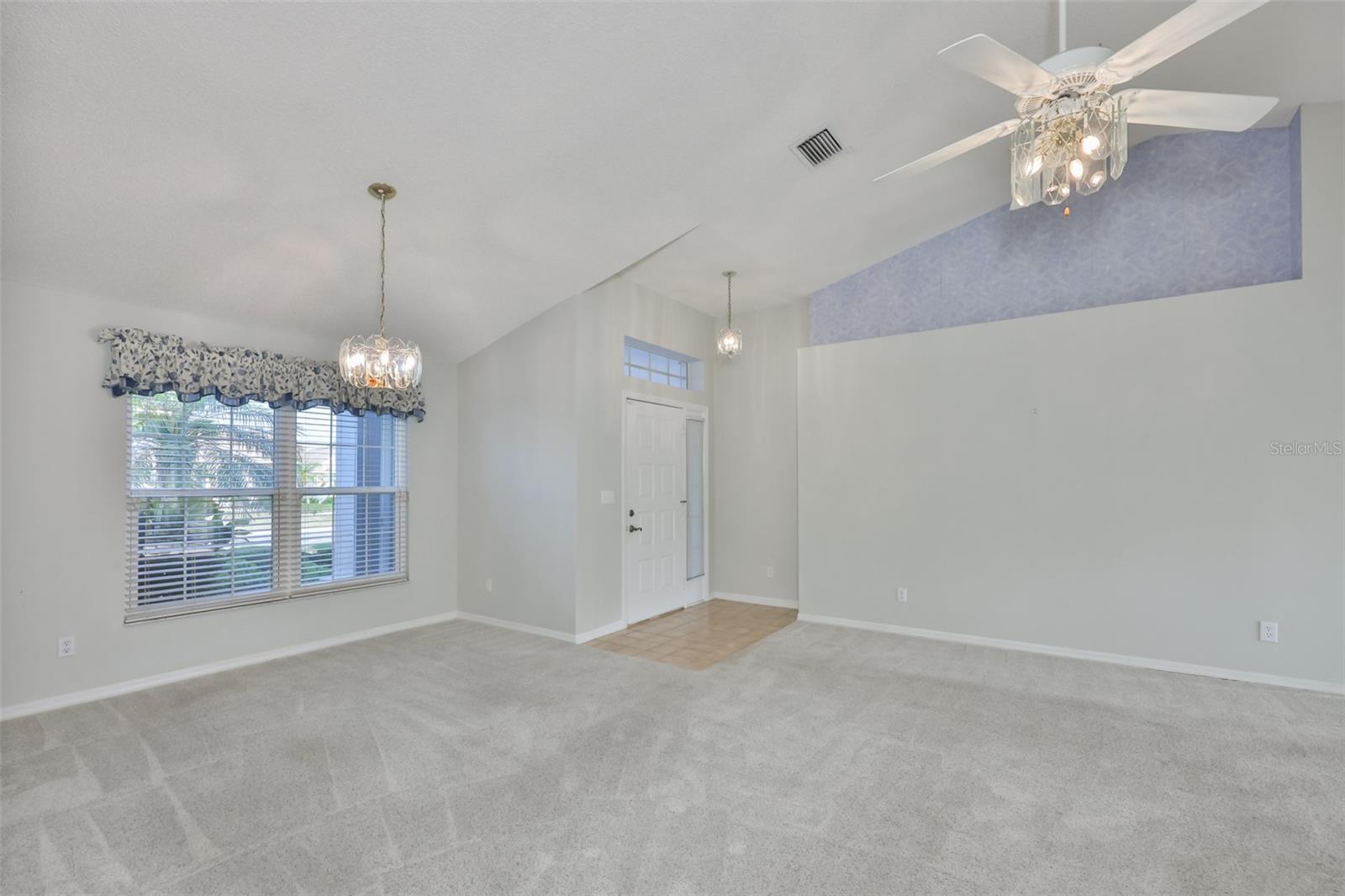 2333 E DEL WEBB BLVD, SUN CITY CENTER, FL, 33573