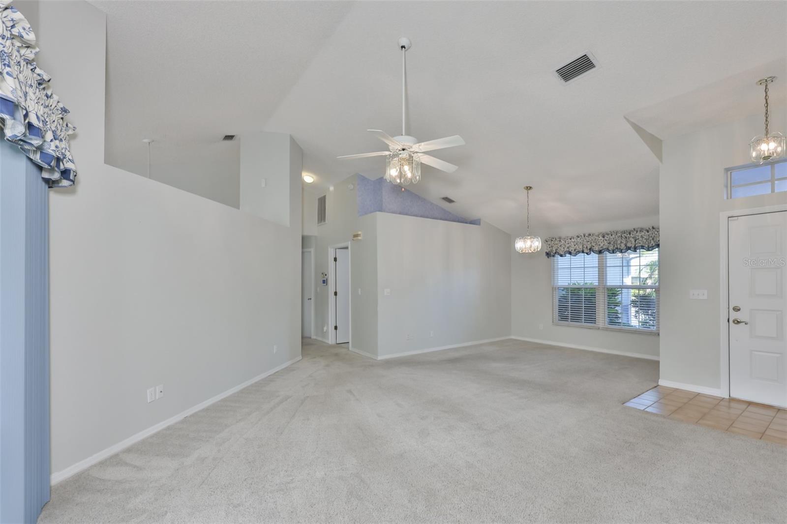 2333 E DEL WEBB BLVD, SUN CITY CENTER, FL, 33573
