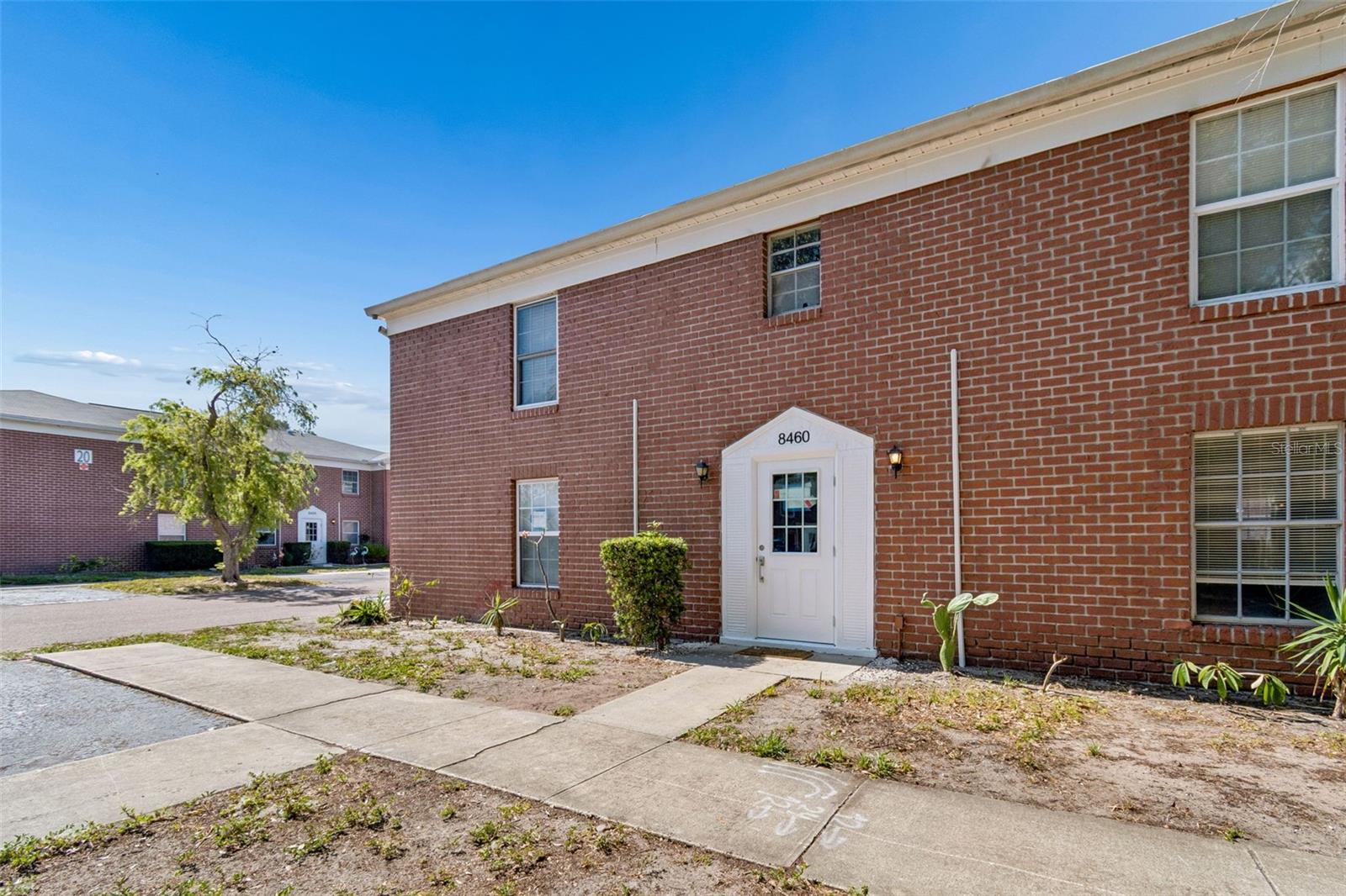 8460 13TH ST N #B, ST PETERSBURG, FL, 33702