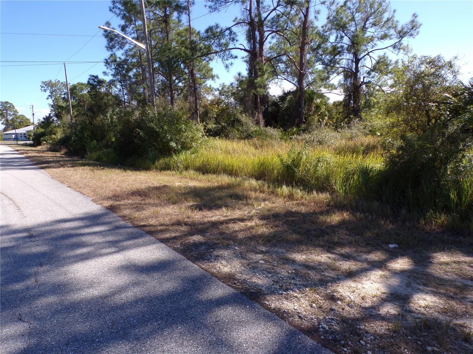 763 LONGBOW LN, LEHIGH ACRES, FL, 33972