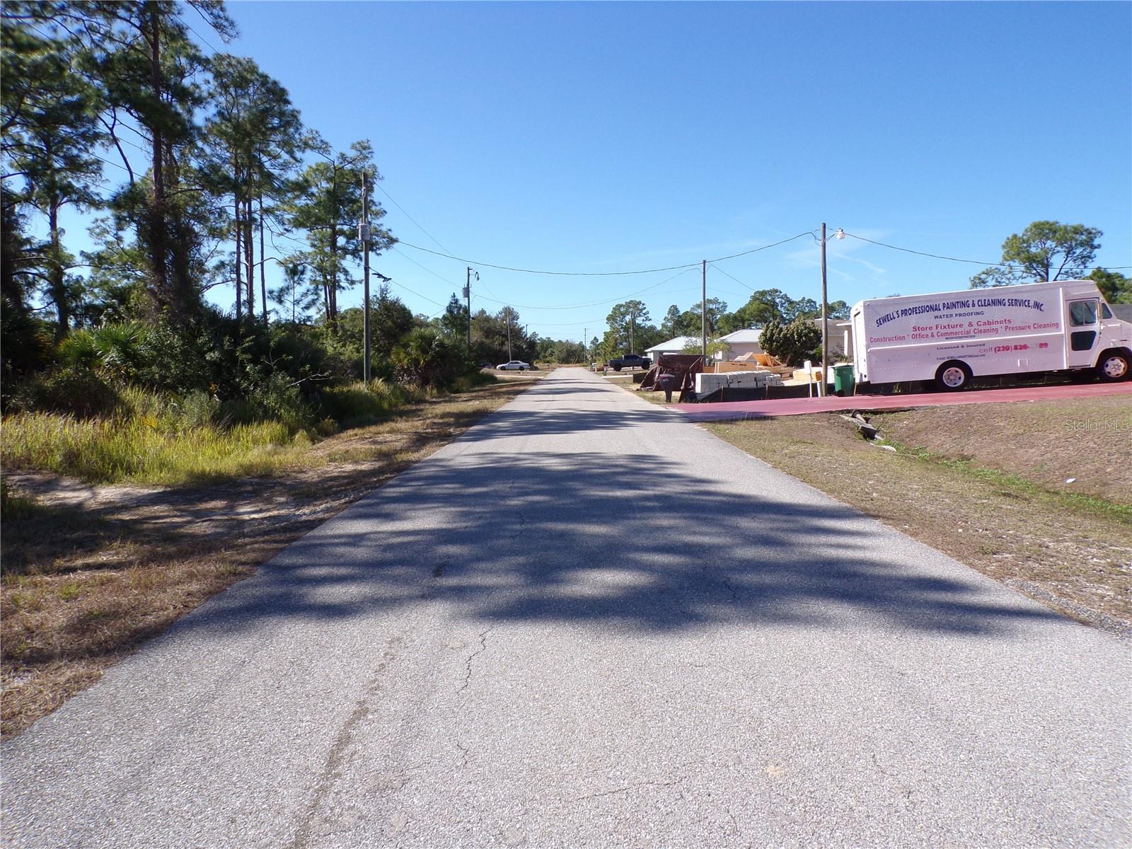 763 LONGBOW LN, LEHIGH ACRES, FL, 33972