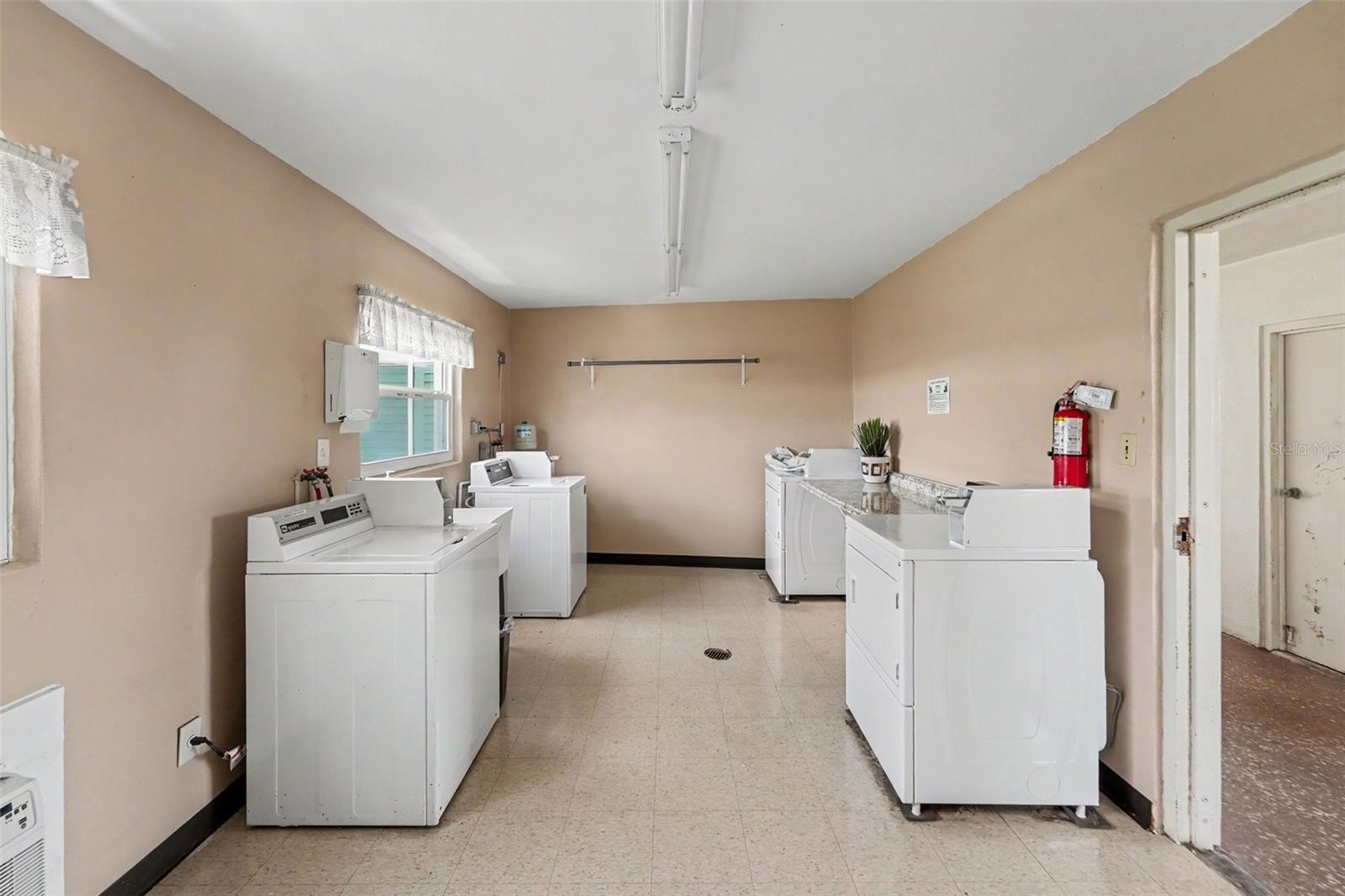 1235 S HIGHLAND AVE #5-703, CLEARWATER, FL, 33756