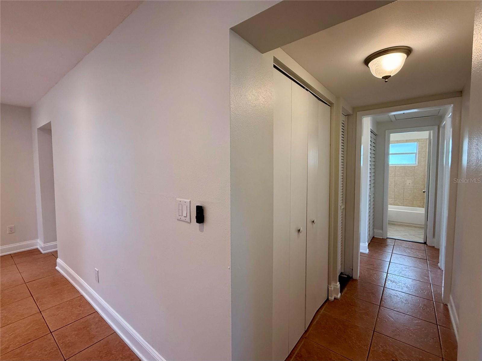 224 W CORNELIUS CIR, SARASOTA, FL, 34232