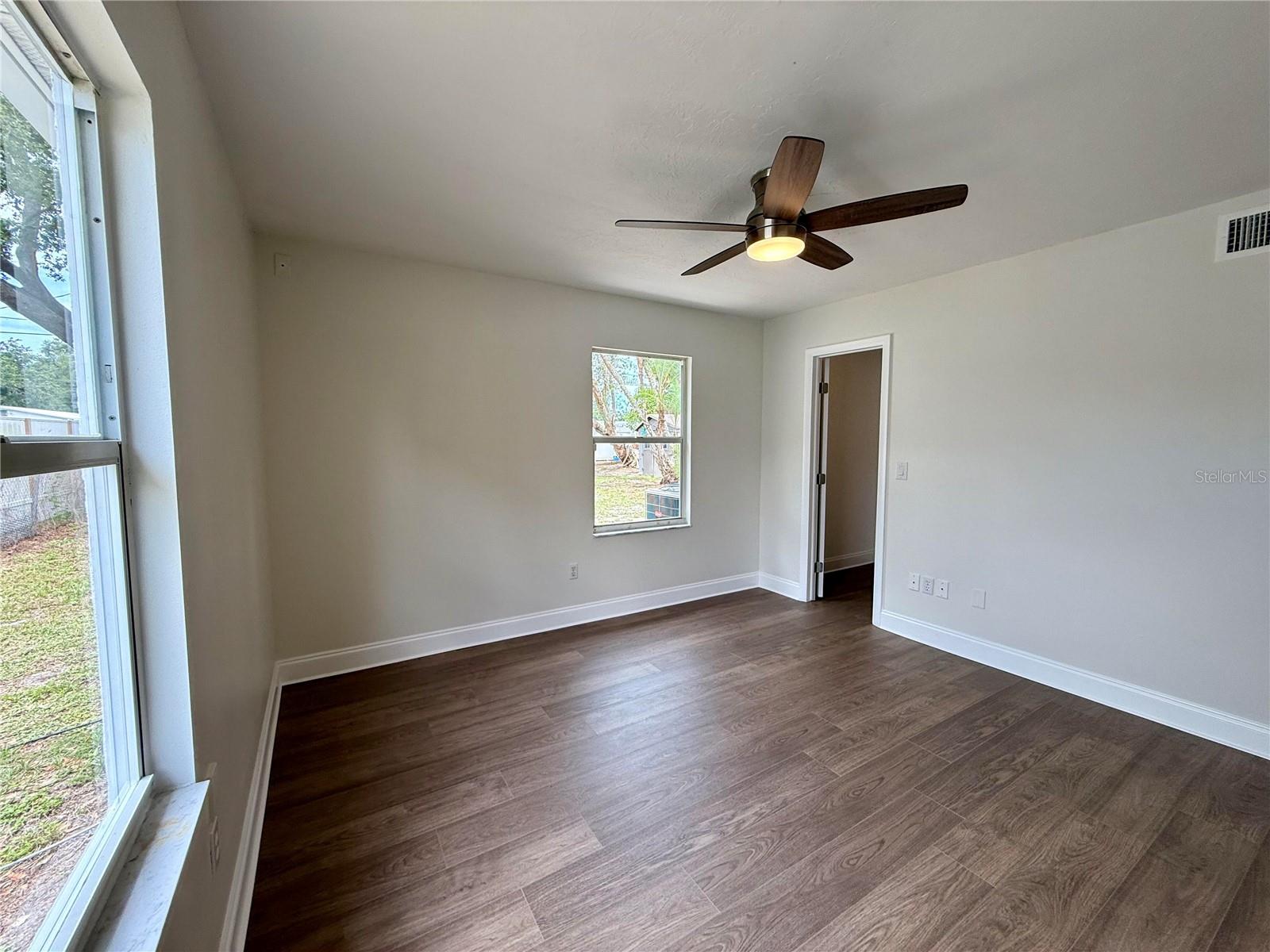 224 W CORNELIUS CIR, SARASOTA, FL, 34232