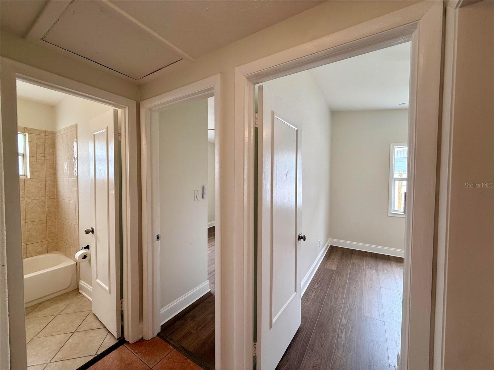 224 W CORNELIUS CIR, SARASOTA, FL, 34232